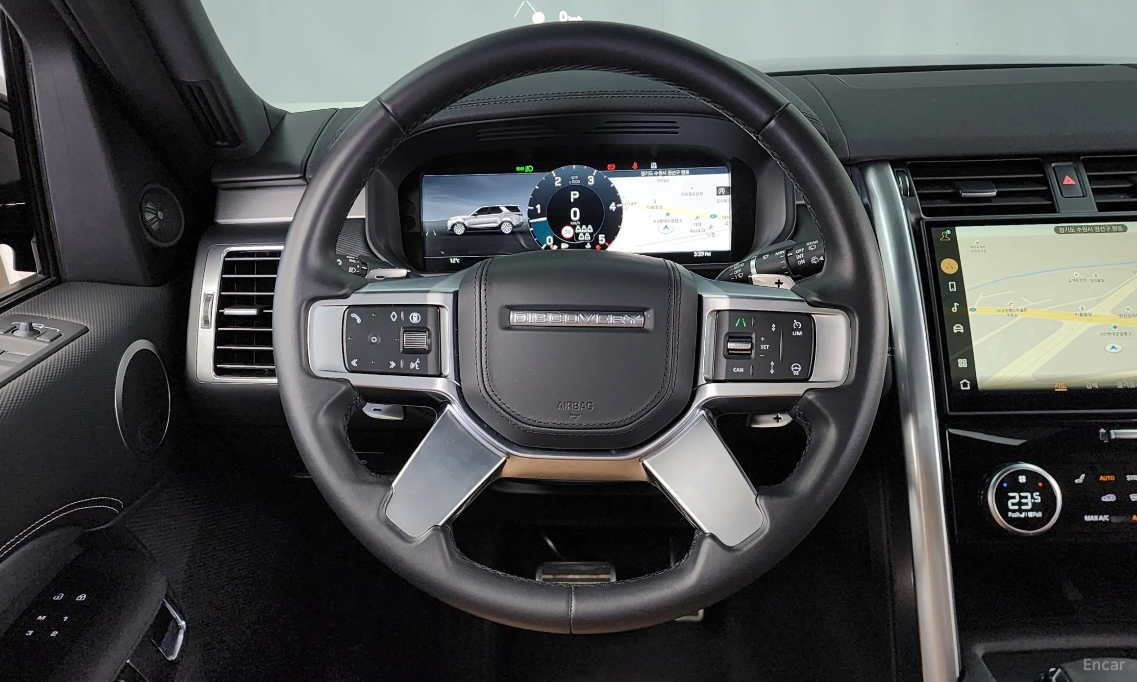 Land Rover Discovery 5 превью 13