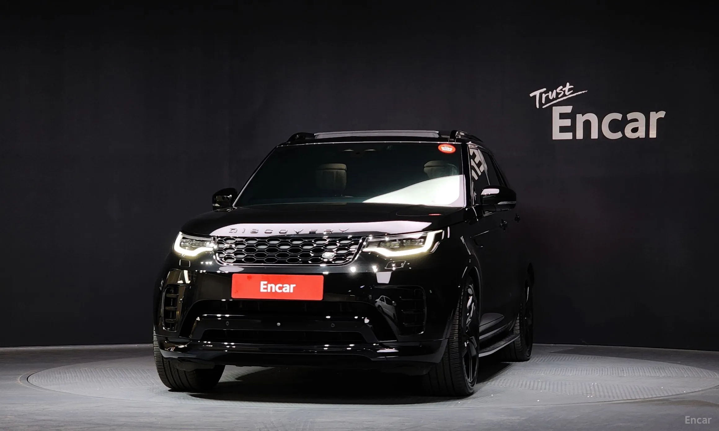 Land Rover Discovery 5 превью 3