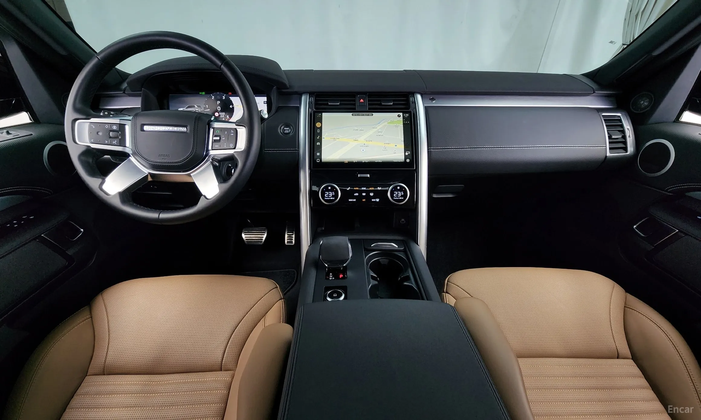 Land Rover Discovery 5 превью 7