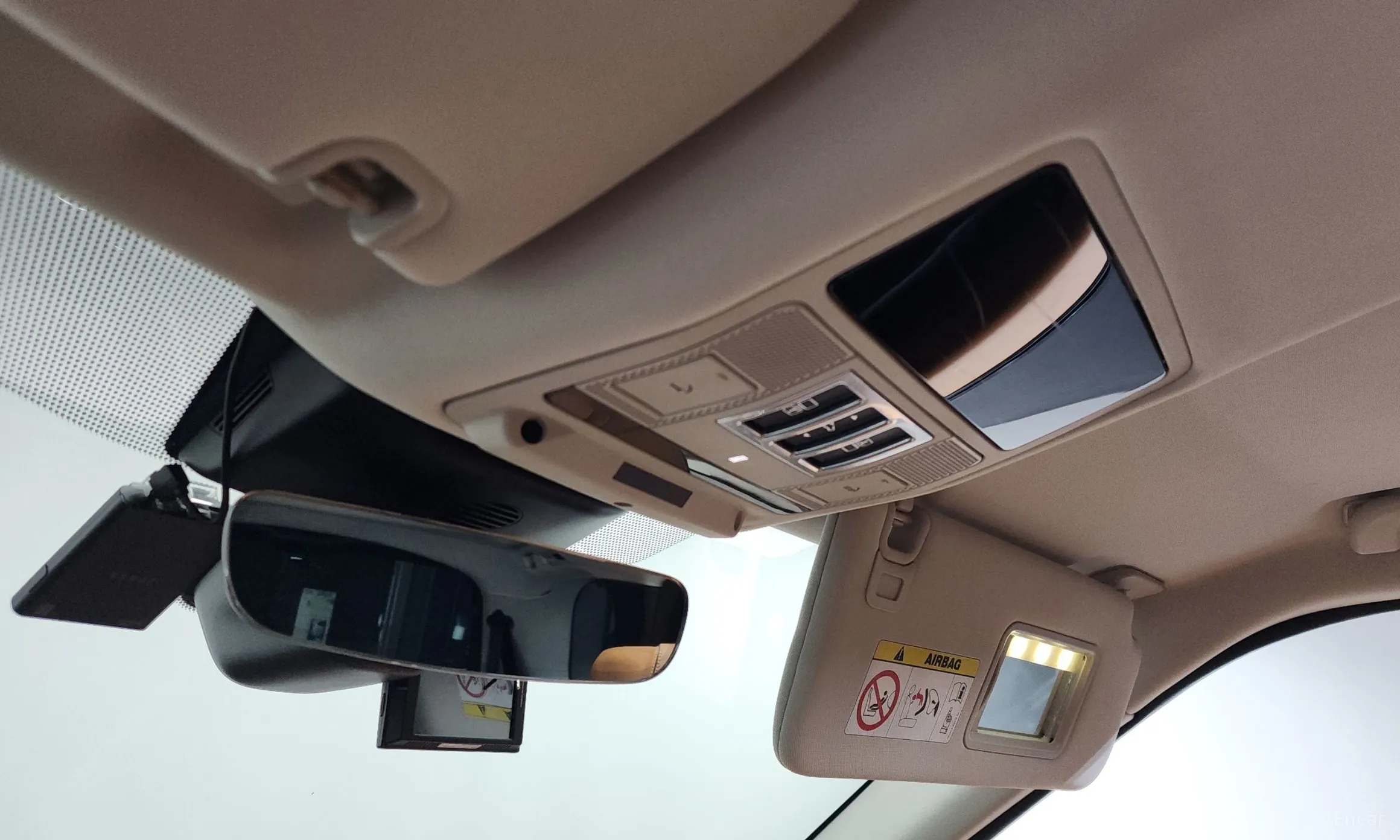 Land Rover Discovery 5 превью 17