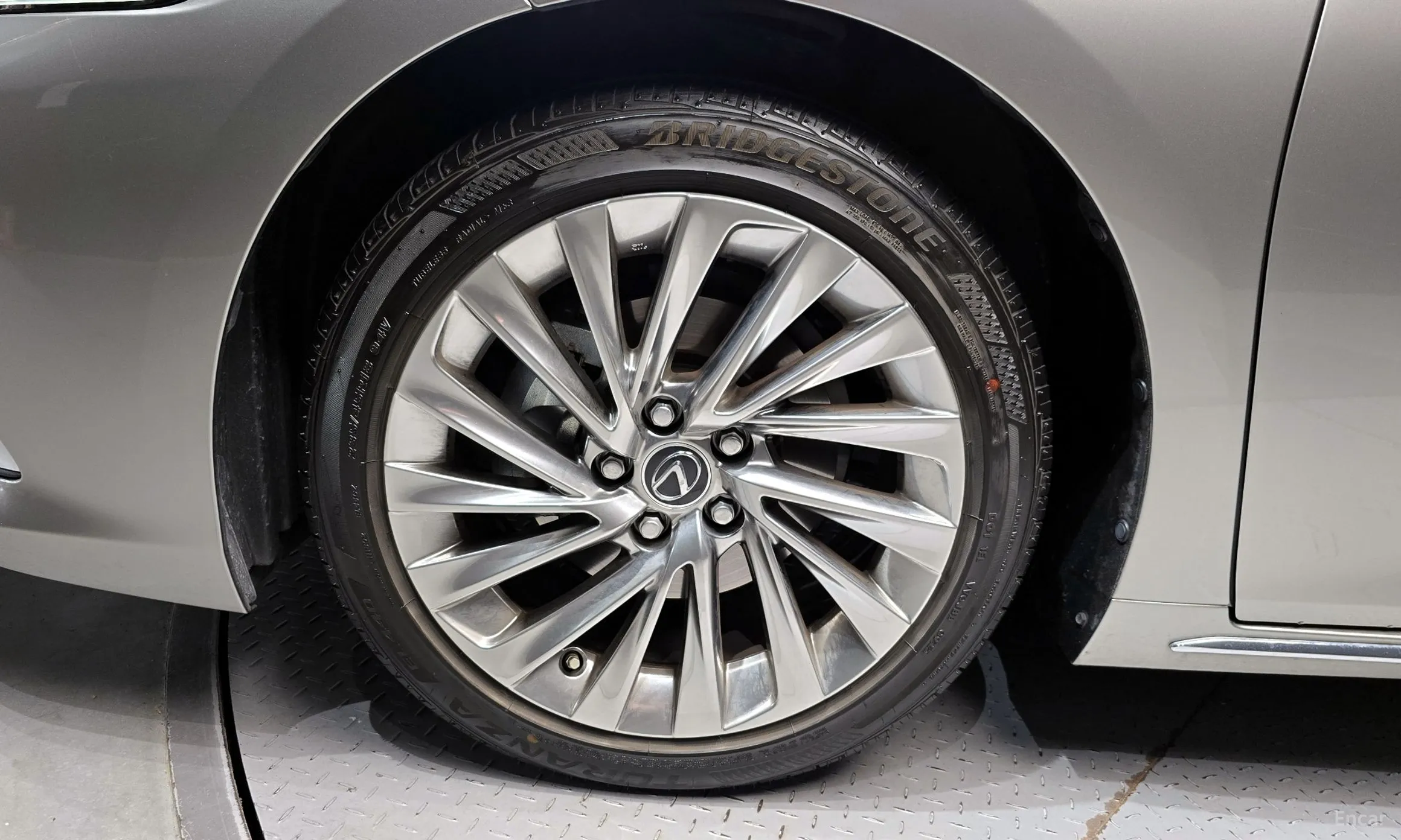 Lexus ES300h 7th Generation превью 5