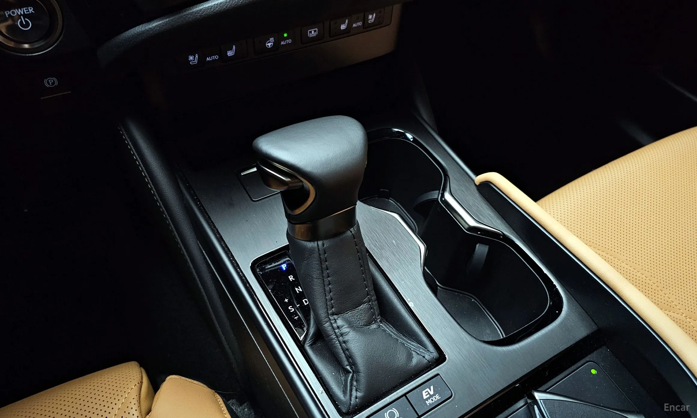 Lexus ES300h 7th Generation превью 9