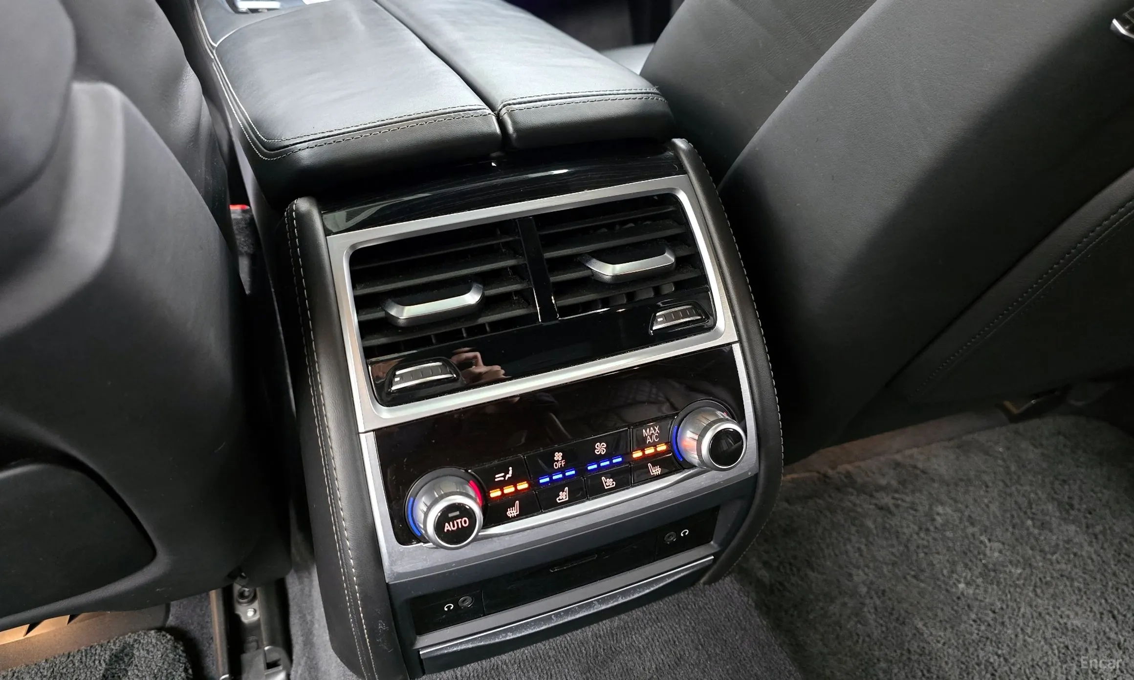 BMW 7 Series (G11) превью 18
