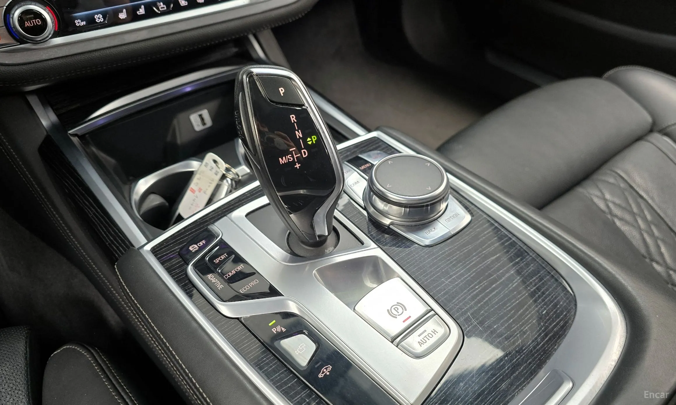 BMW 7 Series (G11) превью 9