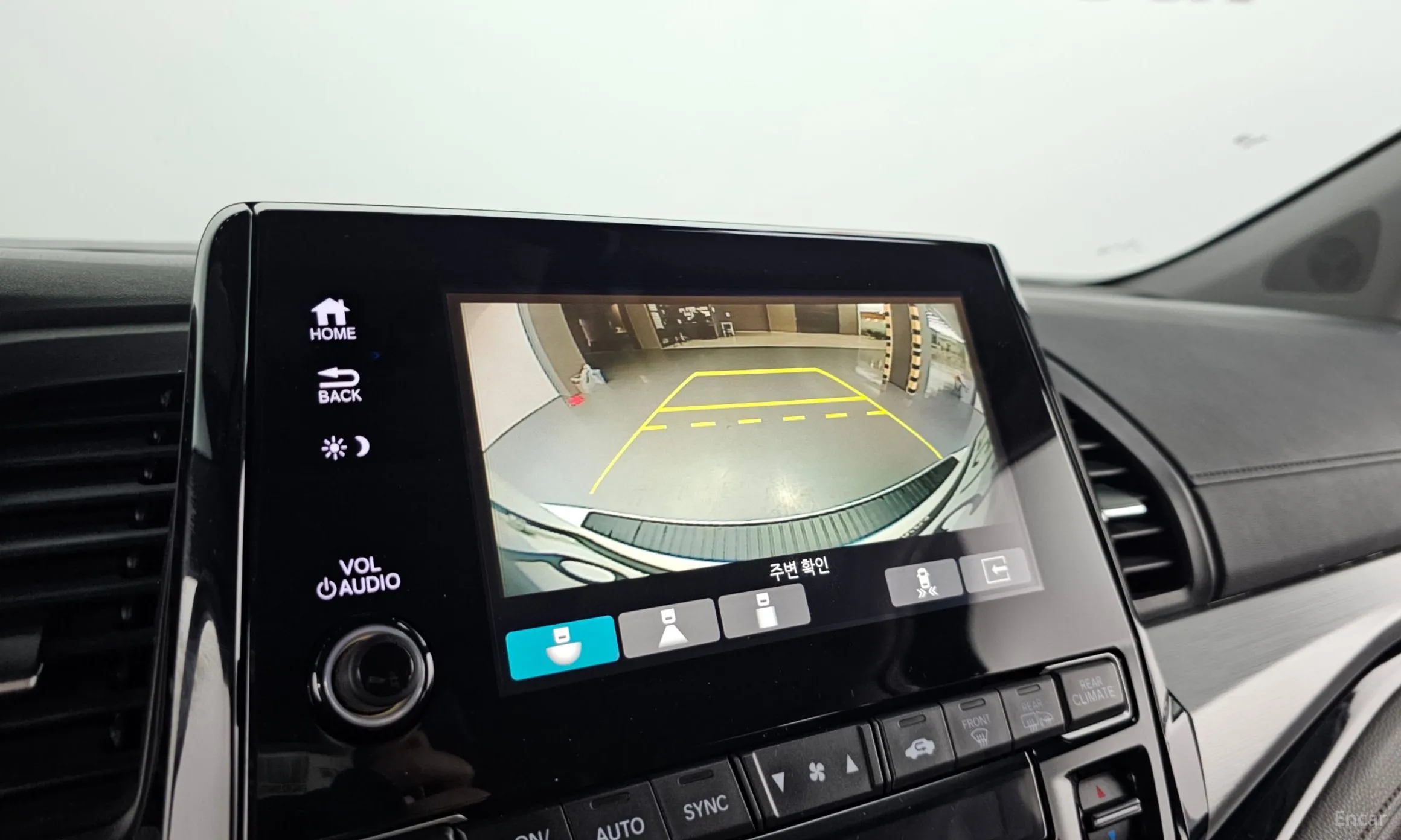Honda Odyssey превью 15