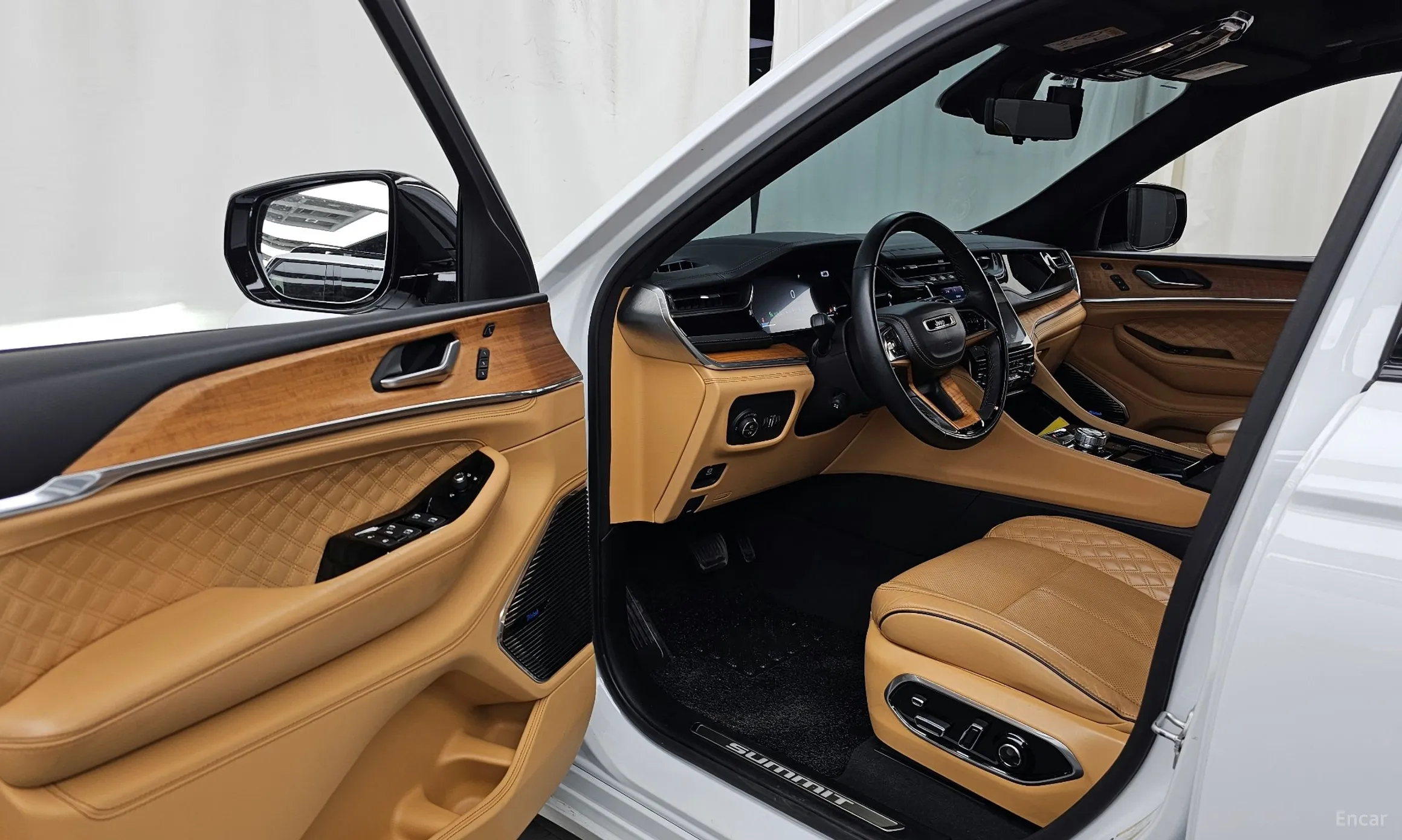 Jeep Grand Cherokee (WL) превью 10