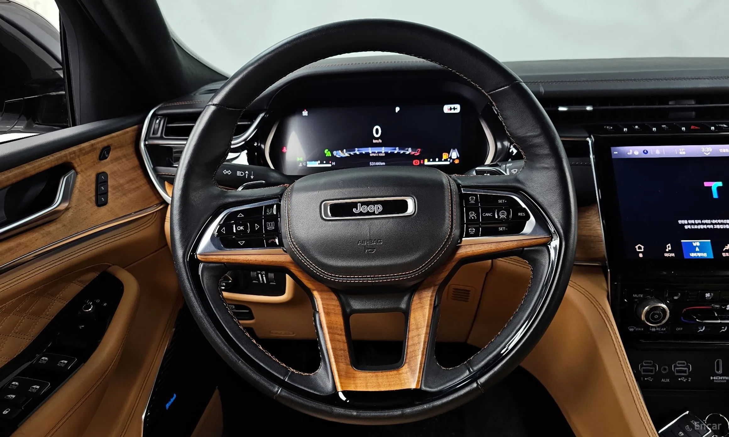 Jeep Grand Cherokee (WL) превью 13