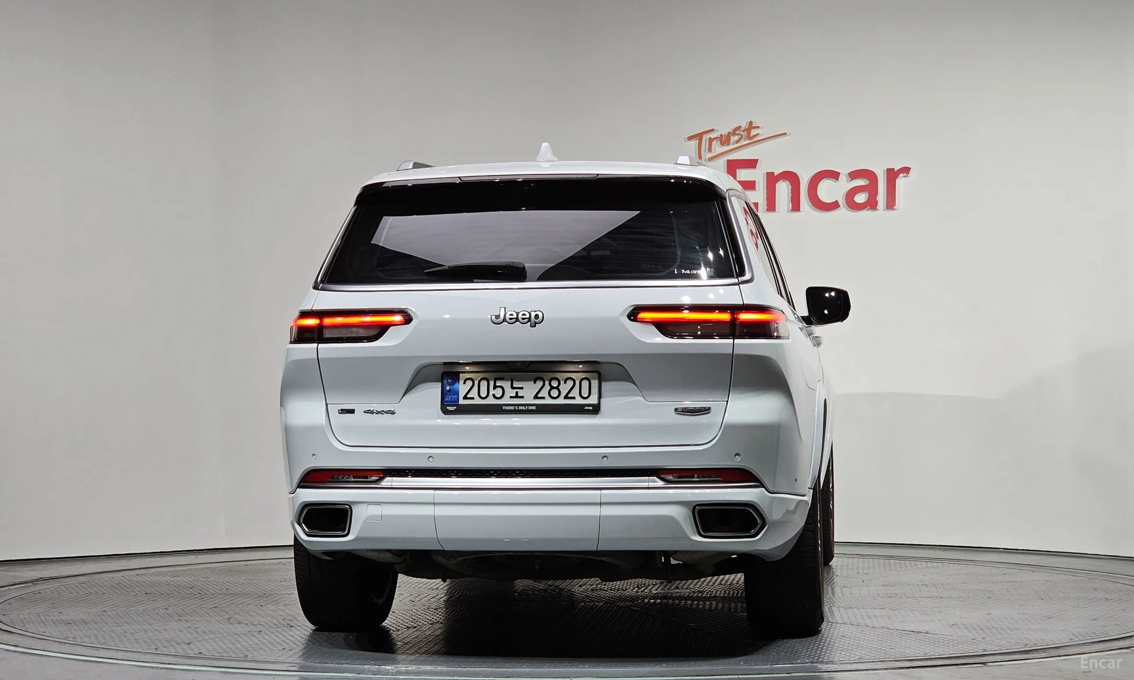 Jeep Grand Cherokee (WL) превью 4