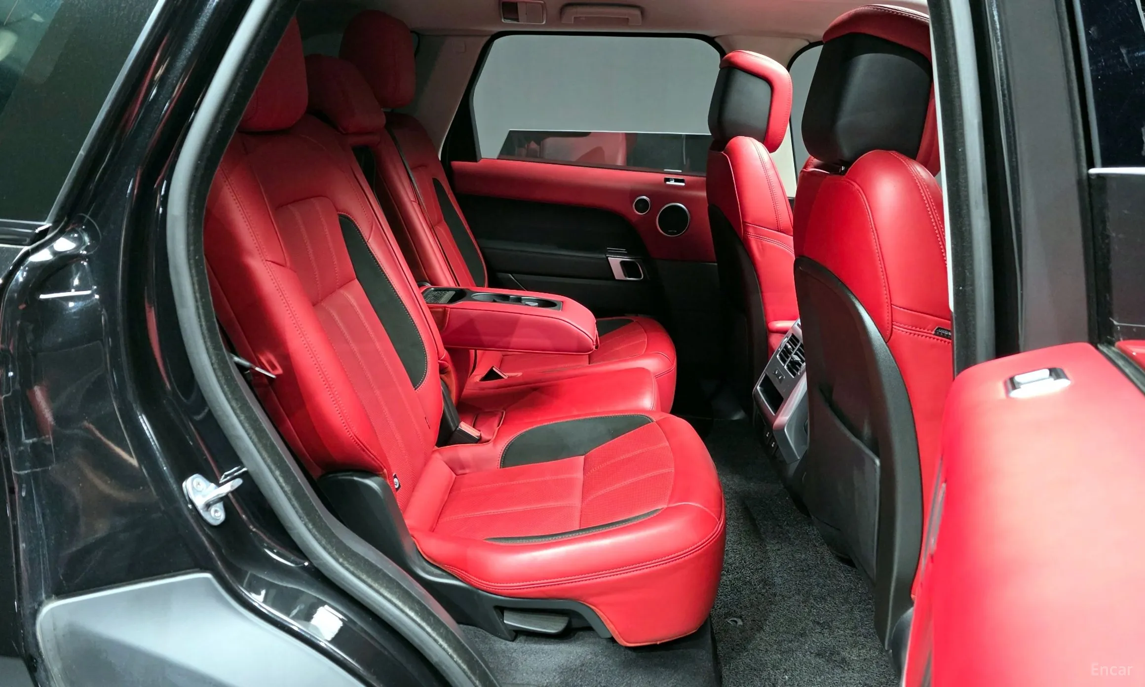 Land Rover Range Rover Sport 2nd Generation превью 12