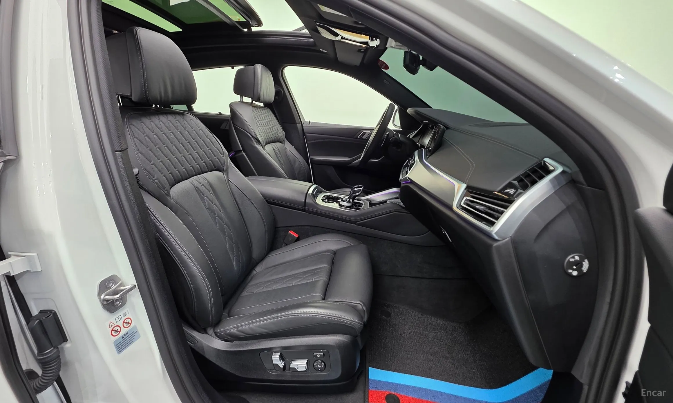 BMW X6 (G06) превью 10