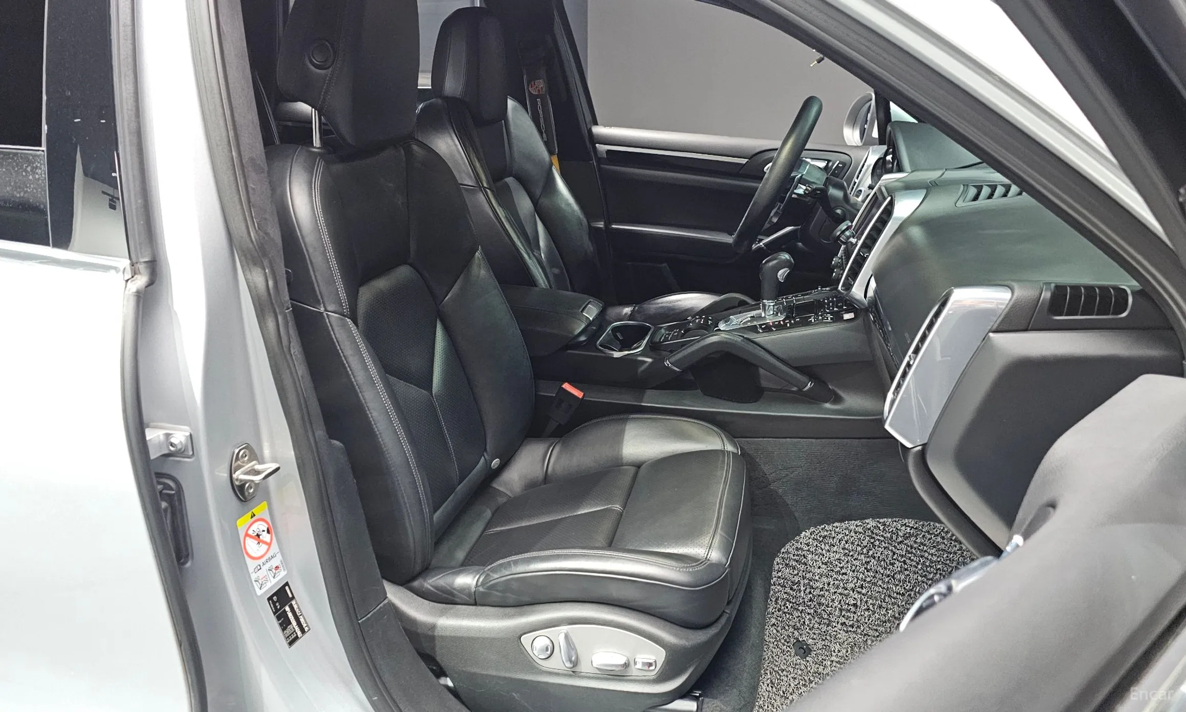 Porsche New Cayenne превью 10