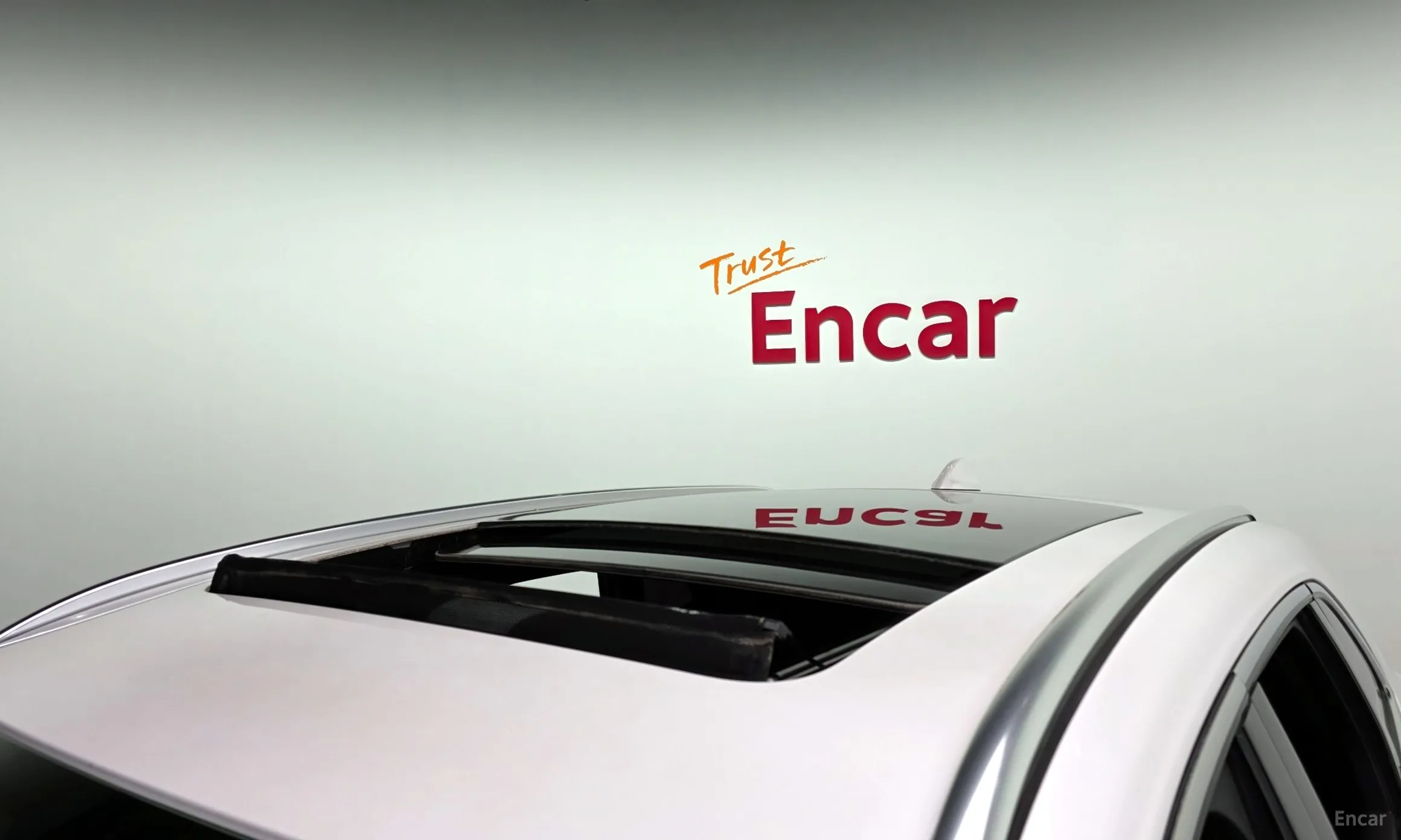 Lincoln MKC превью 20