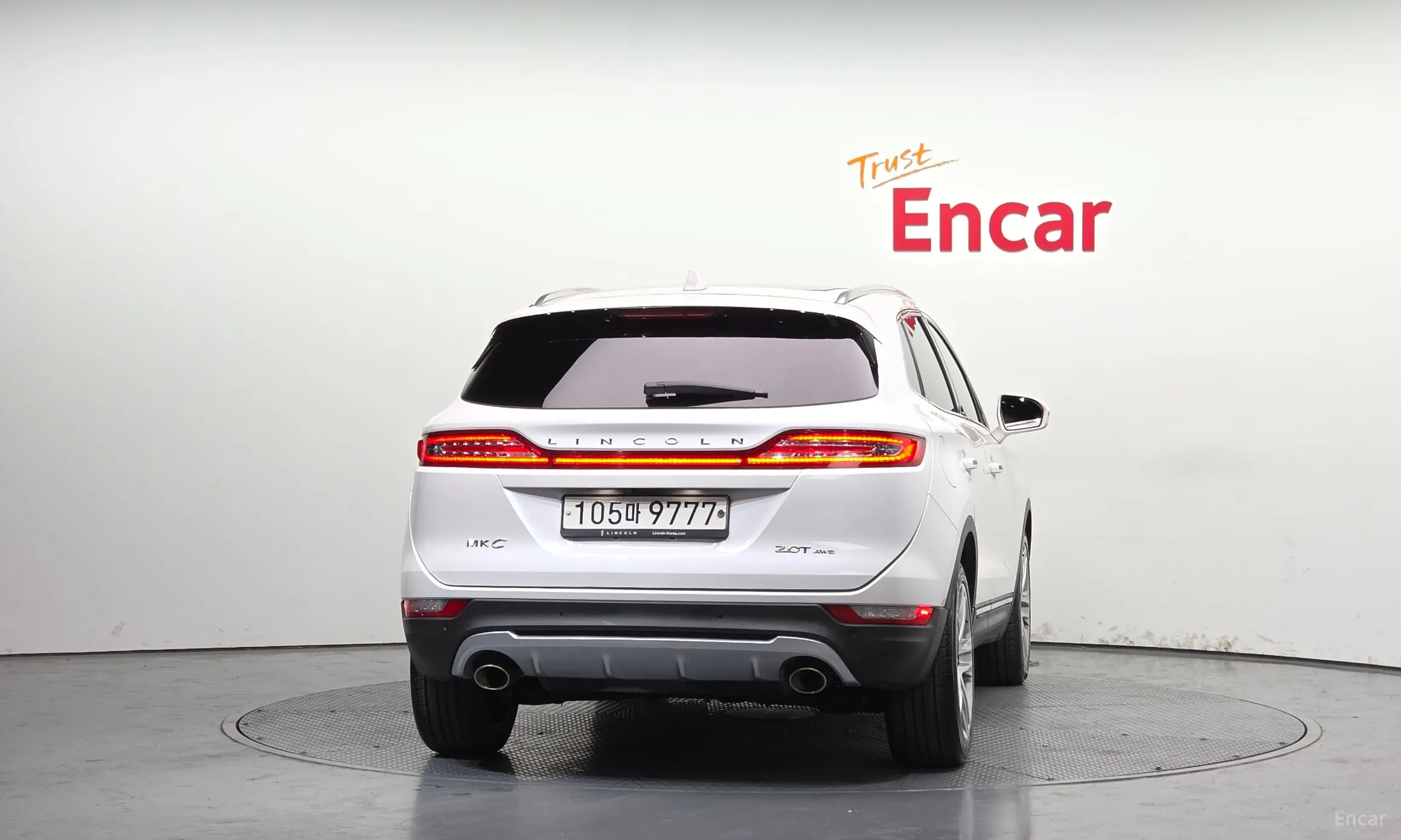 Lincoln MKC превью 4
