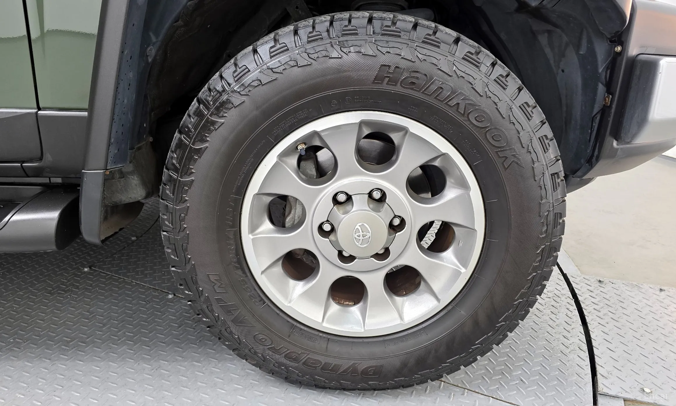 Toyota FJ Cruiser превью 5