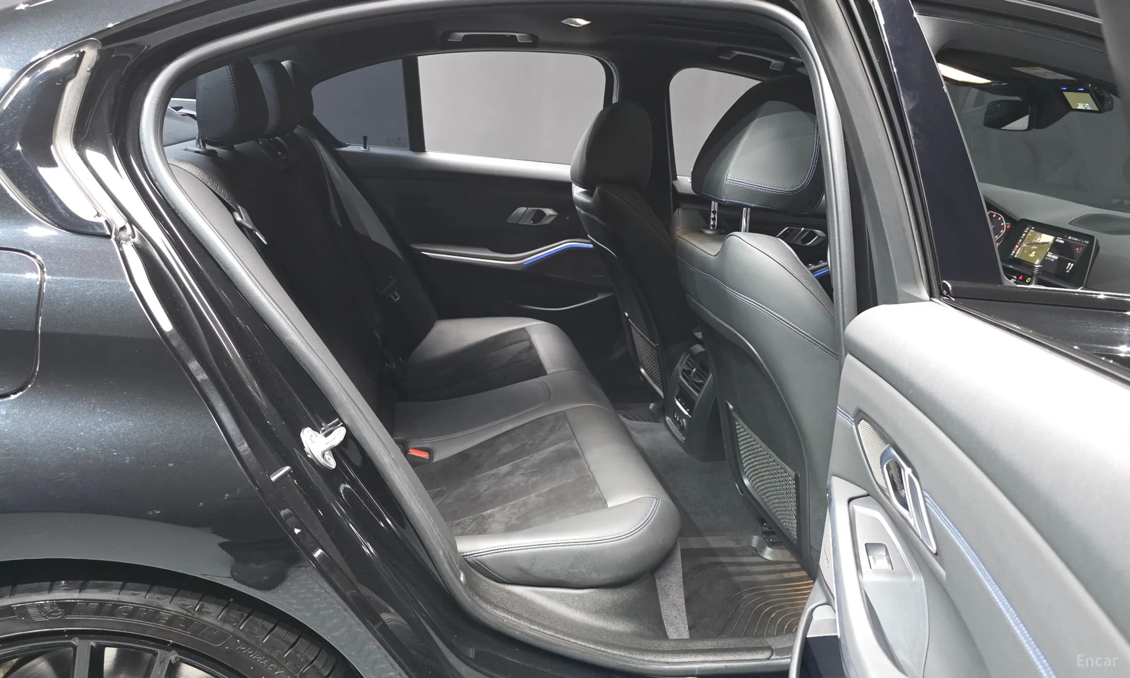 BMW 3 Series (G20) превью 12