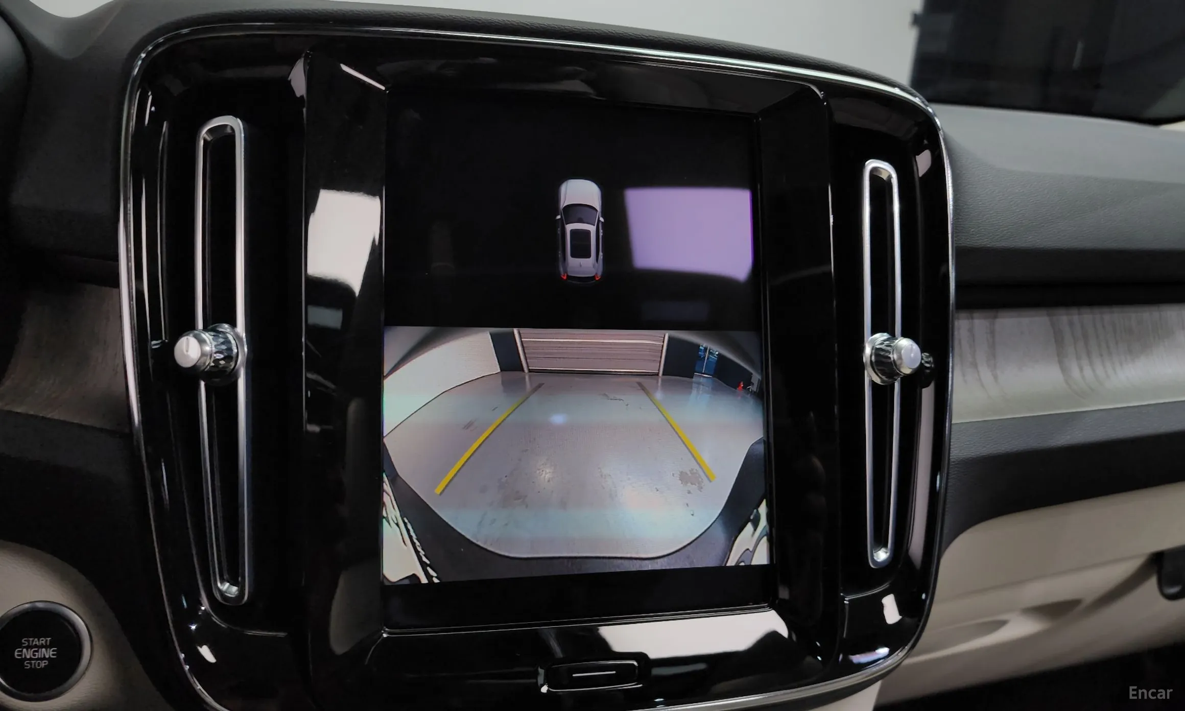 Volvo XC40 превью 15