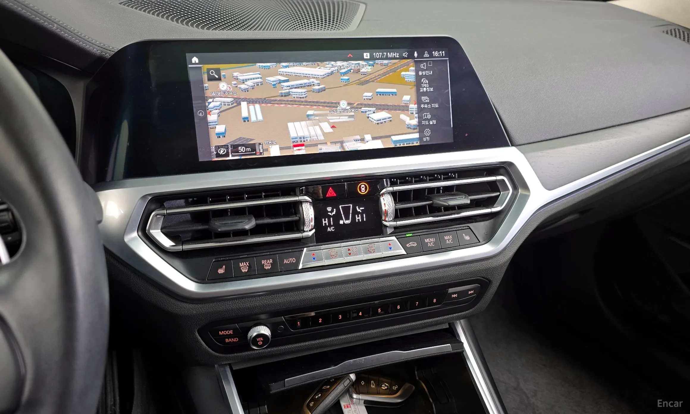 BMW 3 Series (G20) превью 14