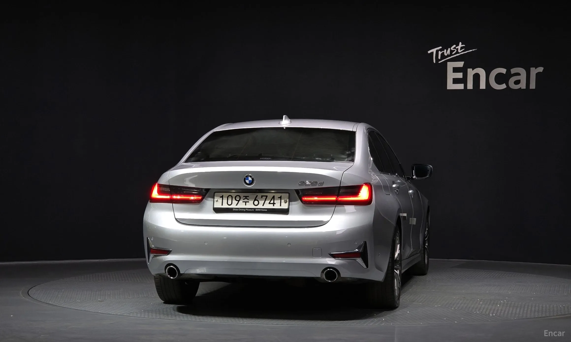 BMW 3 Series (G20) превью 4