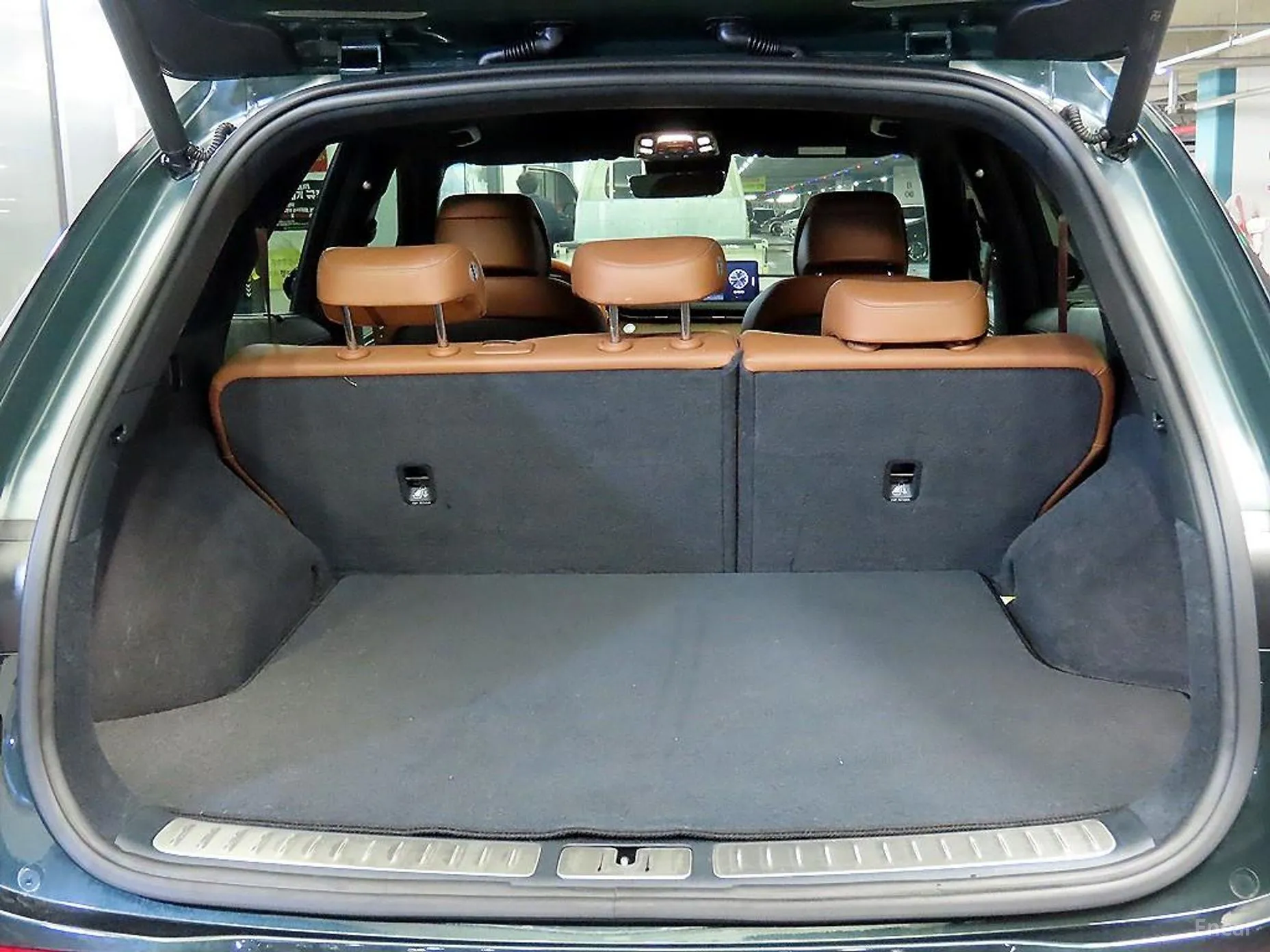 Genesis GV70 превью 15