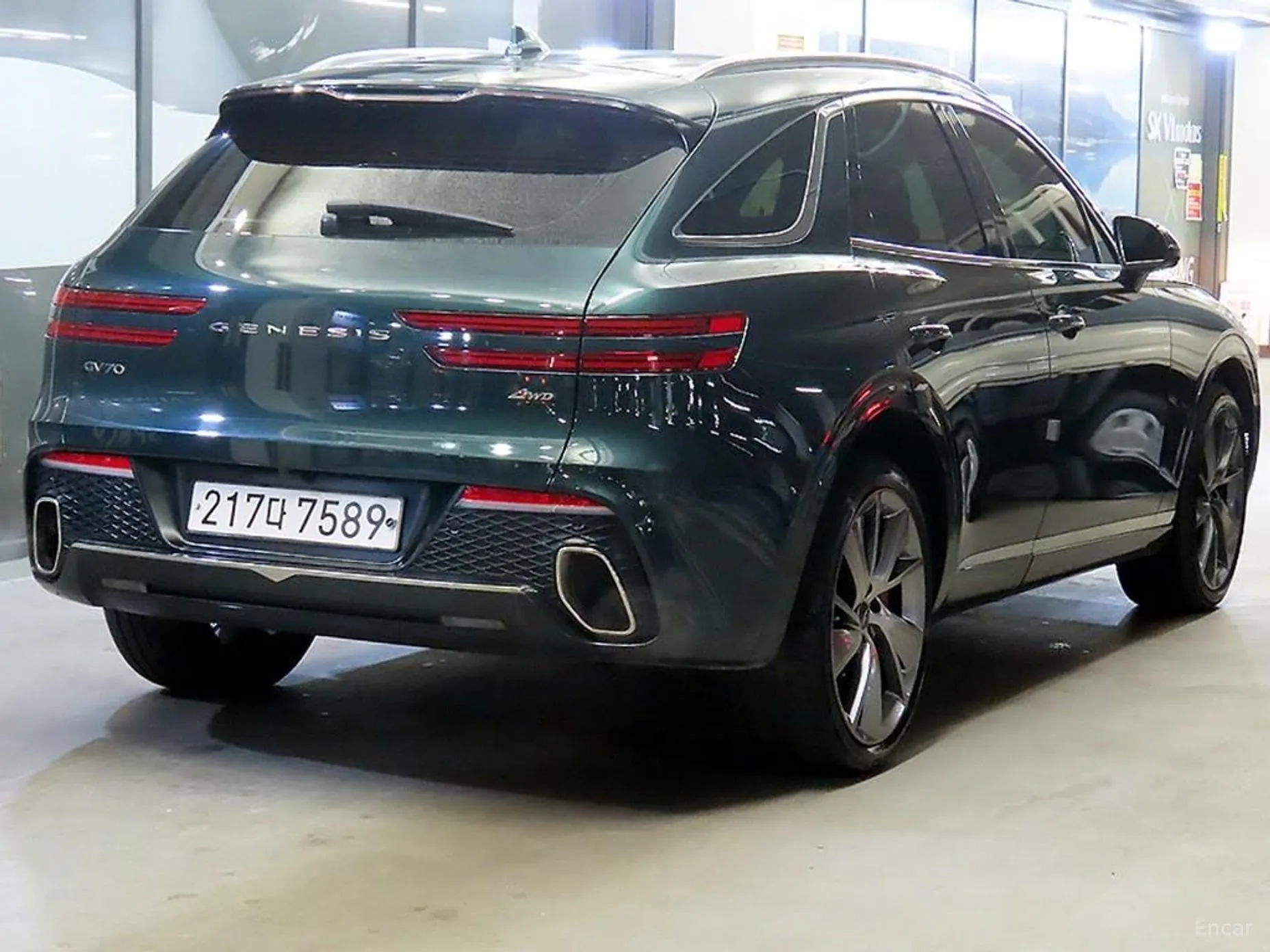 Genesis GV70 превью 4