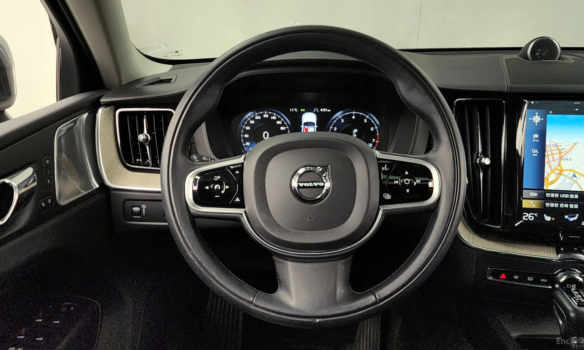 Volvo XC60 Gen 2 превью 13