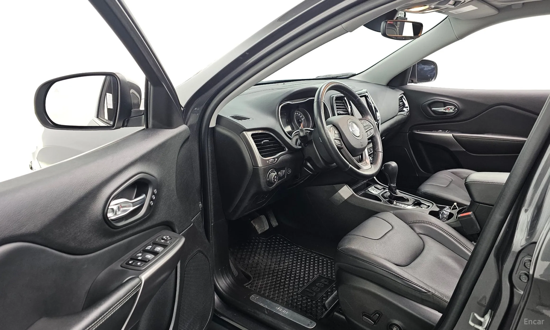 Jeep Cherokee (KL) превью 11