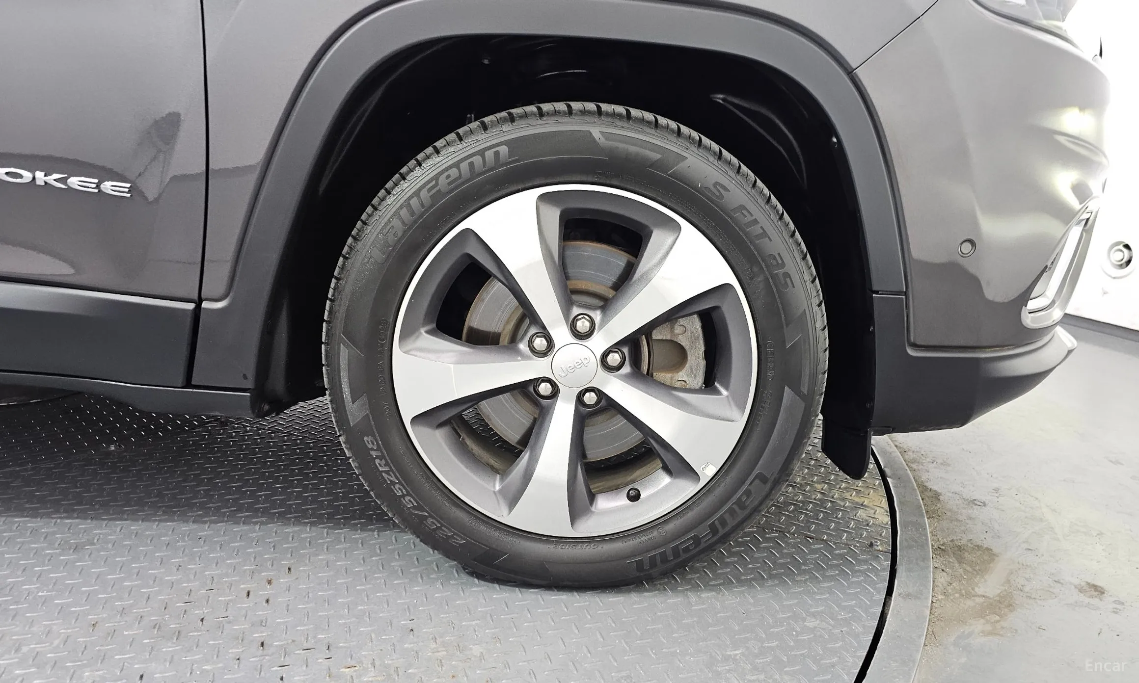 Jeep Cherokee (KL) превью 5