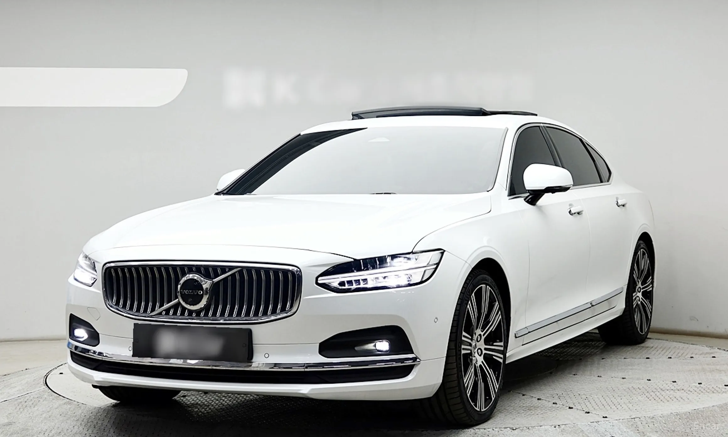 Volvo S90