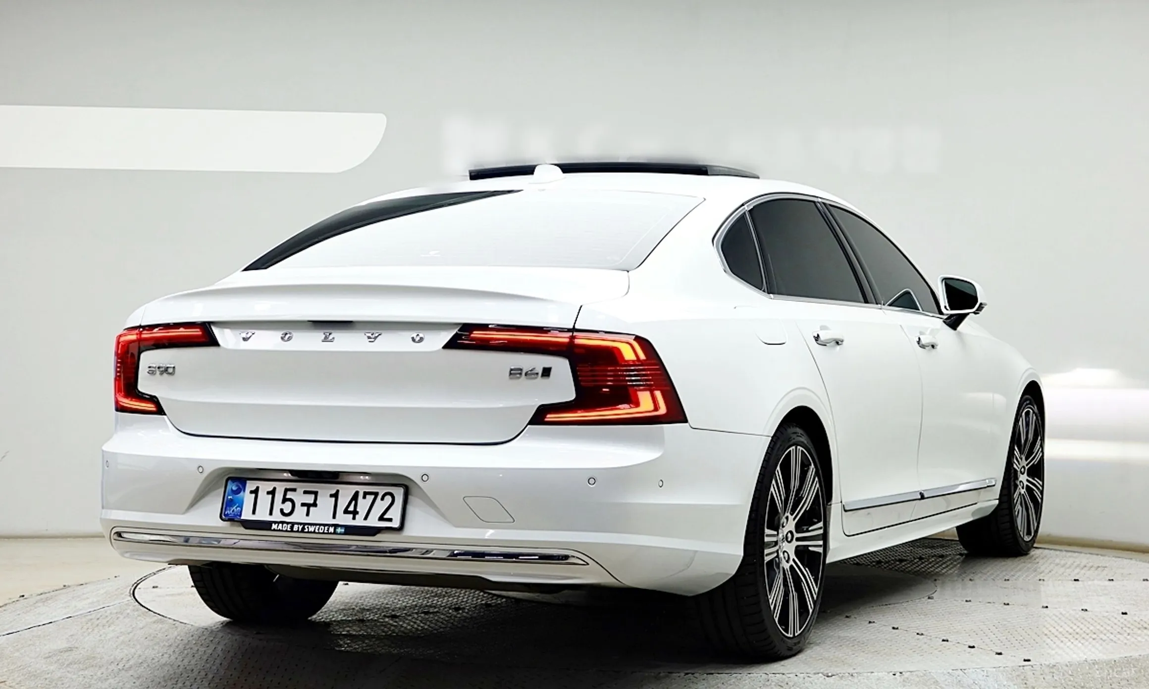 Volvo S90 превью 3