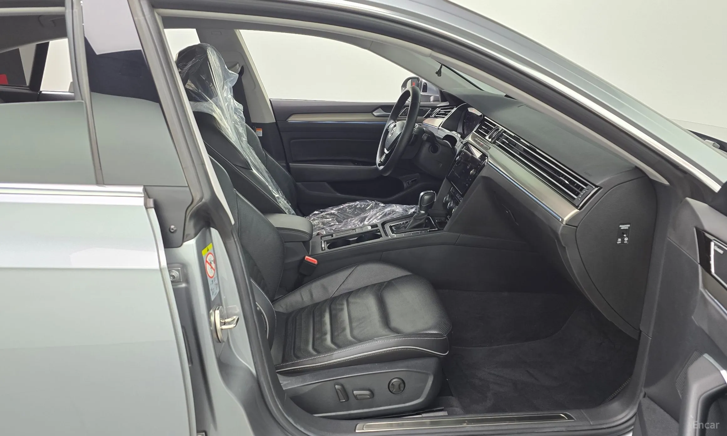 Volkswagen Ateon превью 11