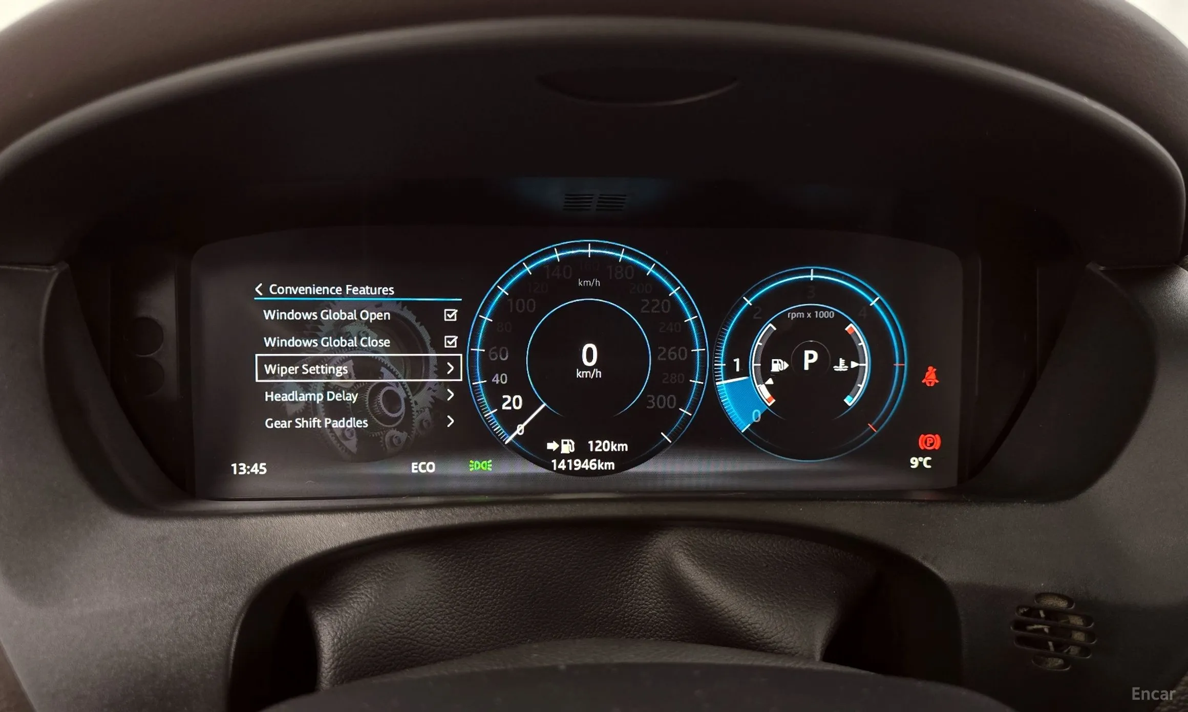 Jaguar F-PACE превью 8