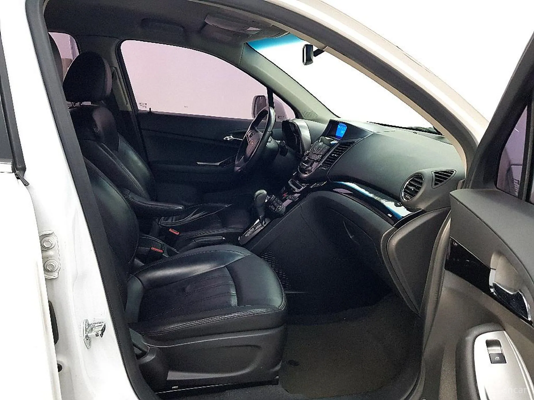 Chevrolet (GM Daewoo) Orlando превью 16