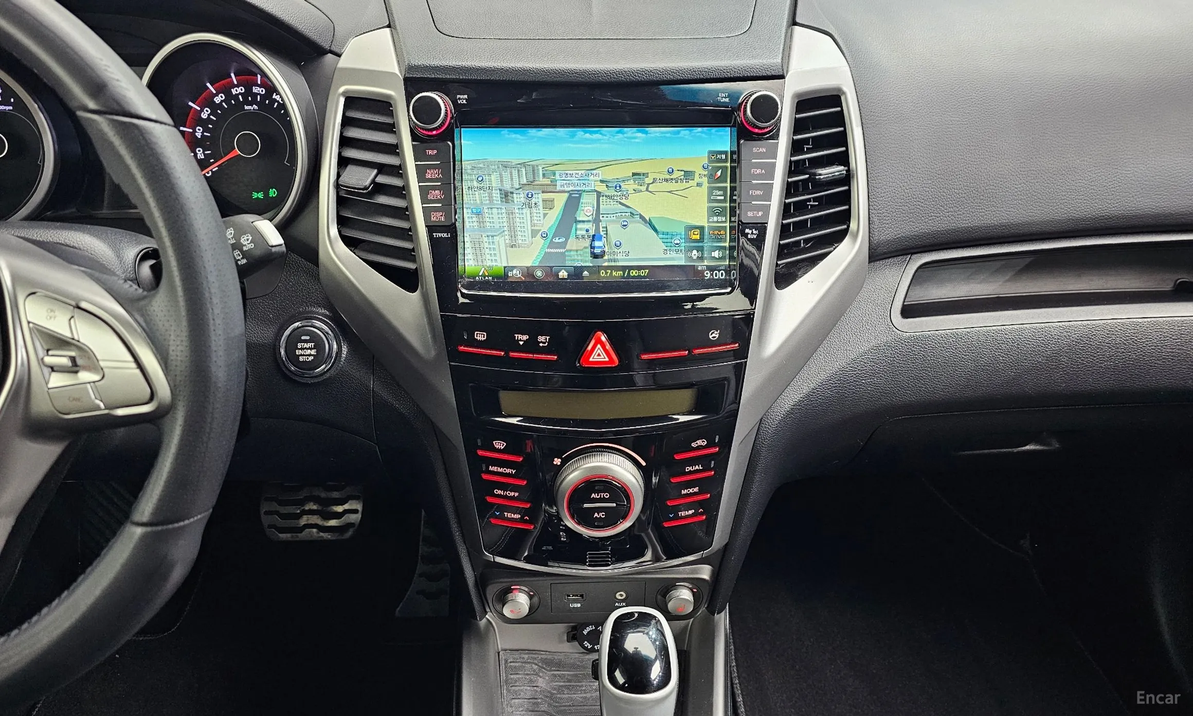 KG Mobility (SsangYong) Tivoli, Lazio превью 15
