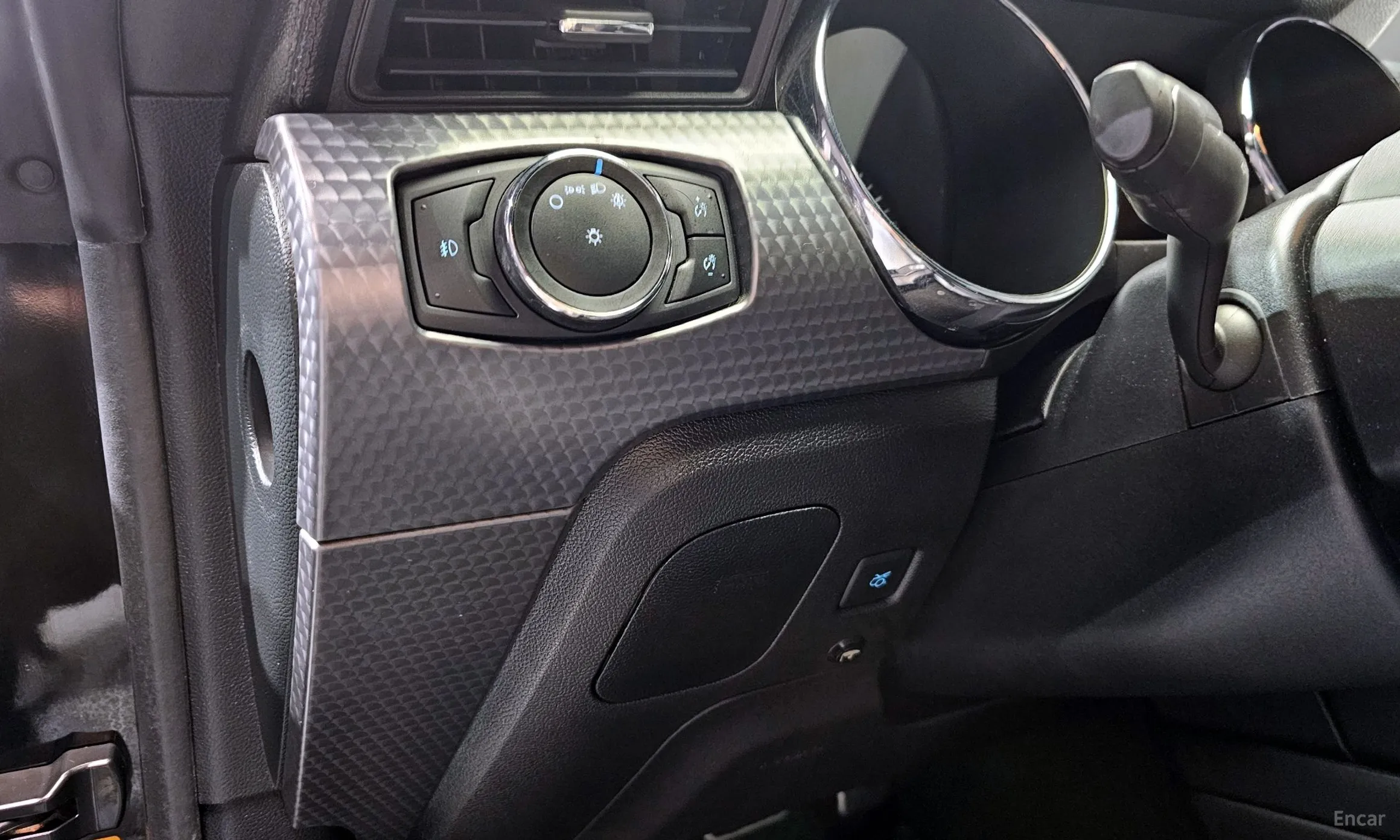 Ford Mustang превью 19