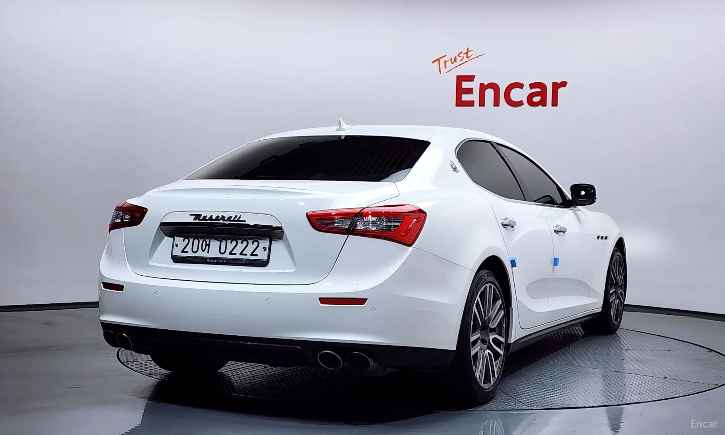 Maserati Ghibli превью 2