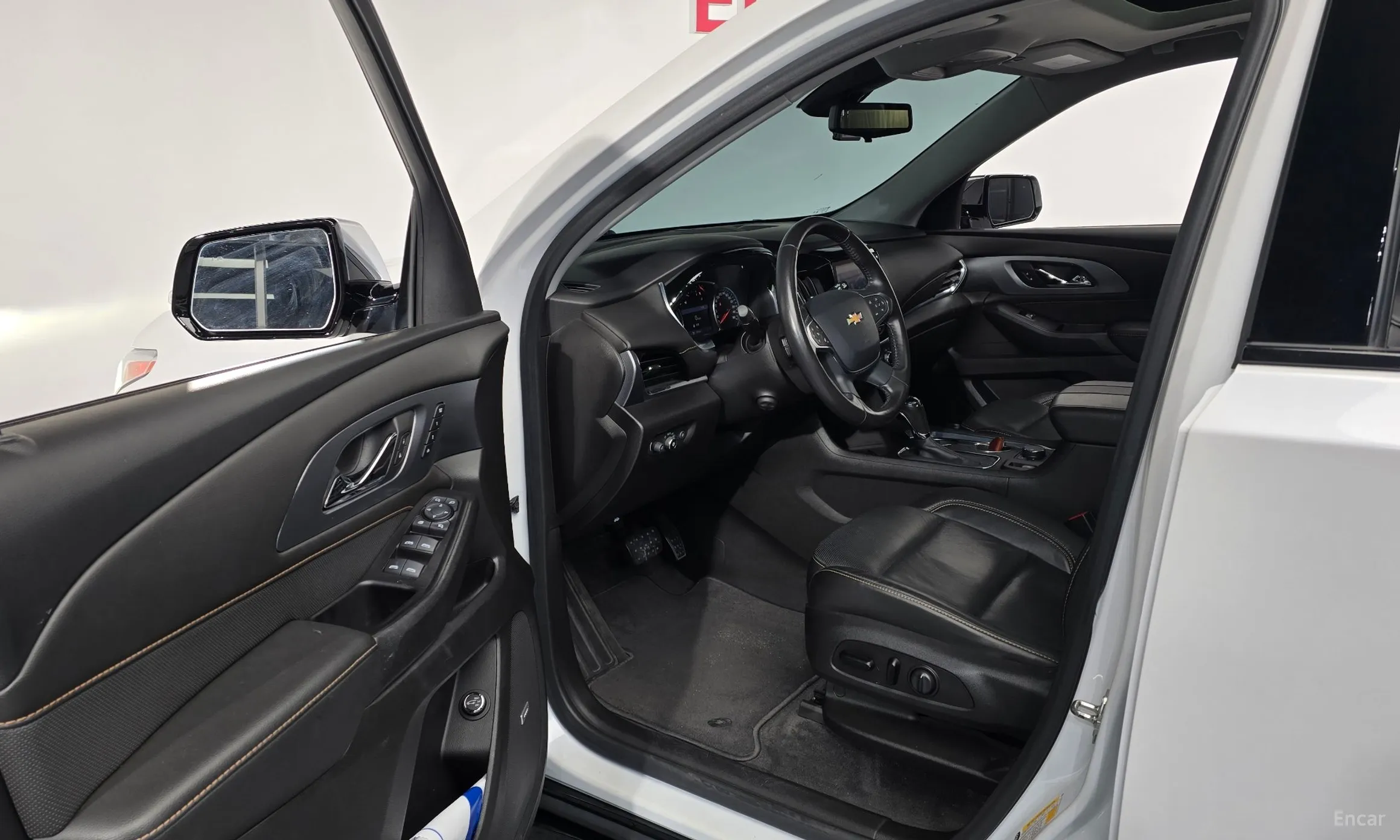 Chevrolet (GM Daewoo) Traverse превью 10