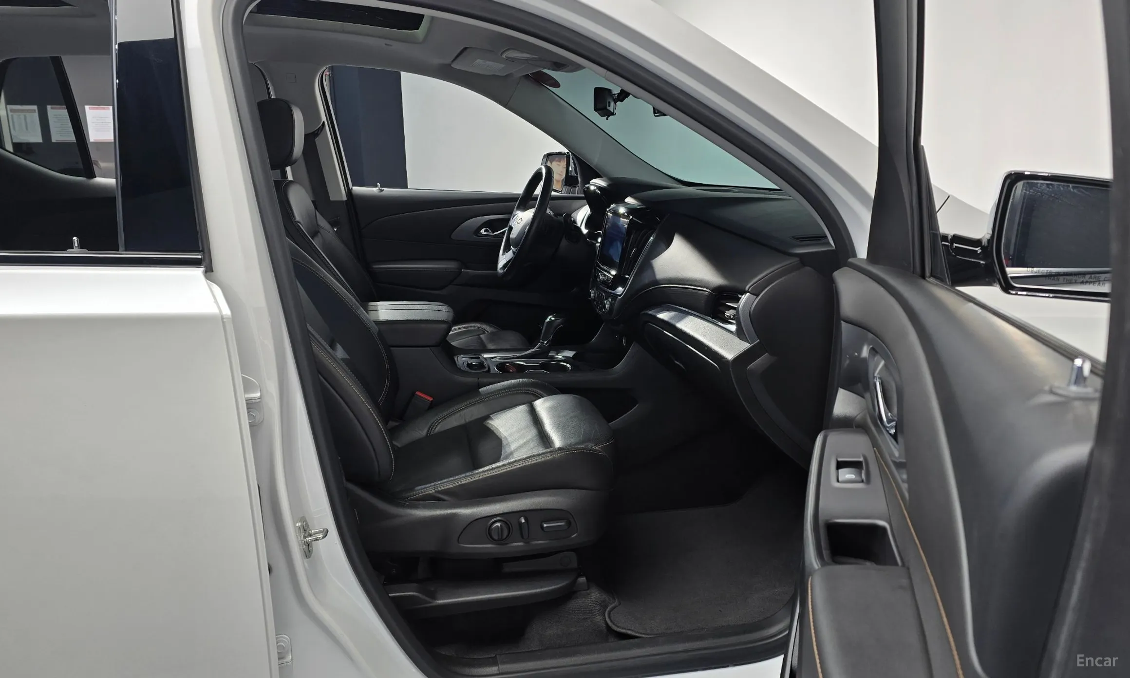 Chevrolet (GM Daewoo) Traverse превью 11
