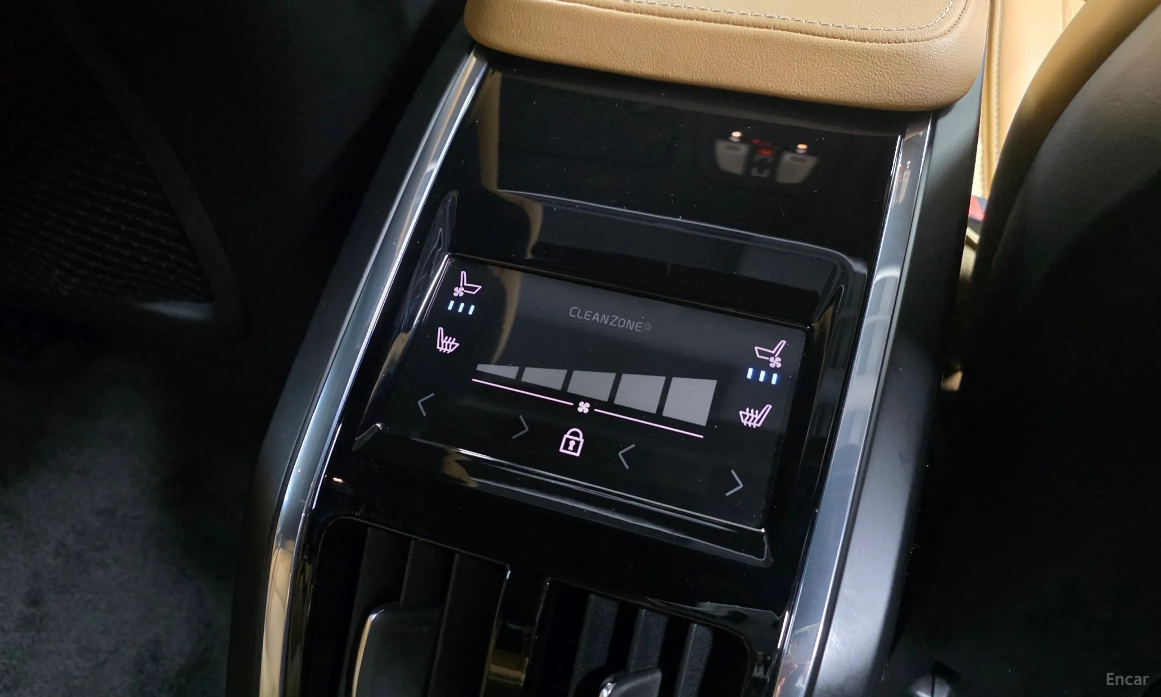 Volvo S90 превью 18