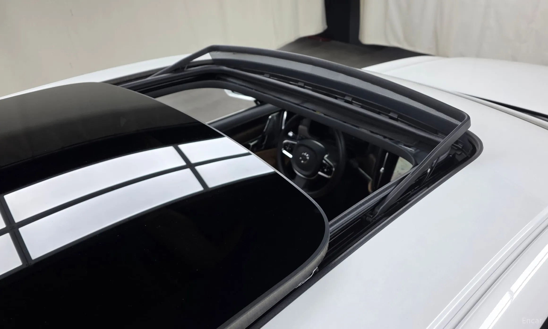 Volvo S90 превью 19