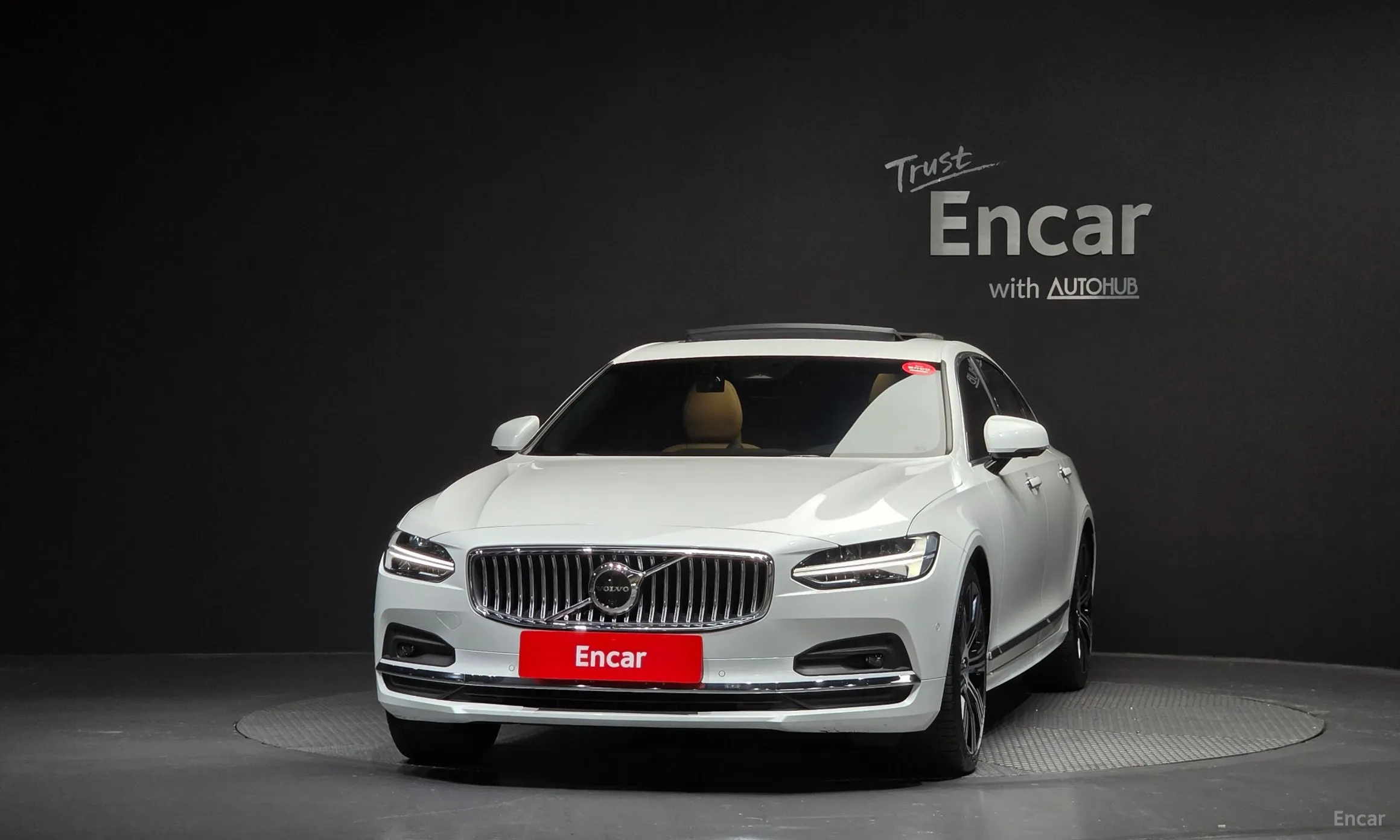 Volvo S90 превью 3