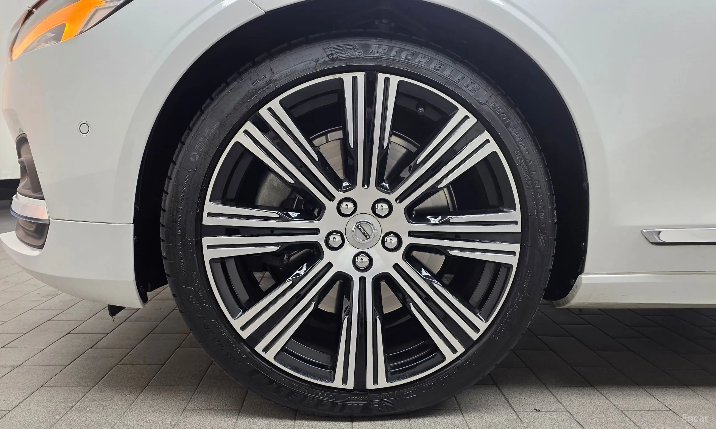 Volvo S90 превью 5