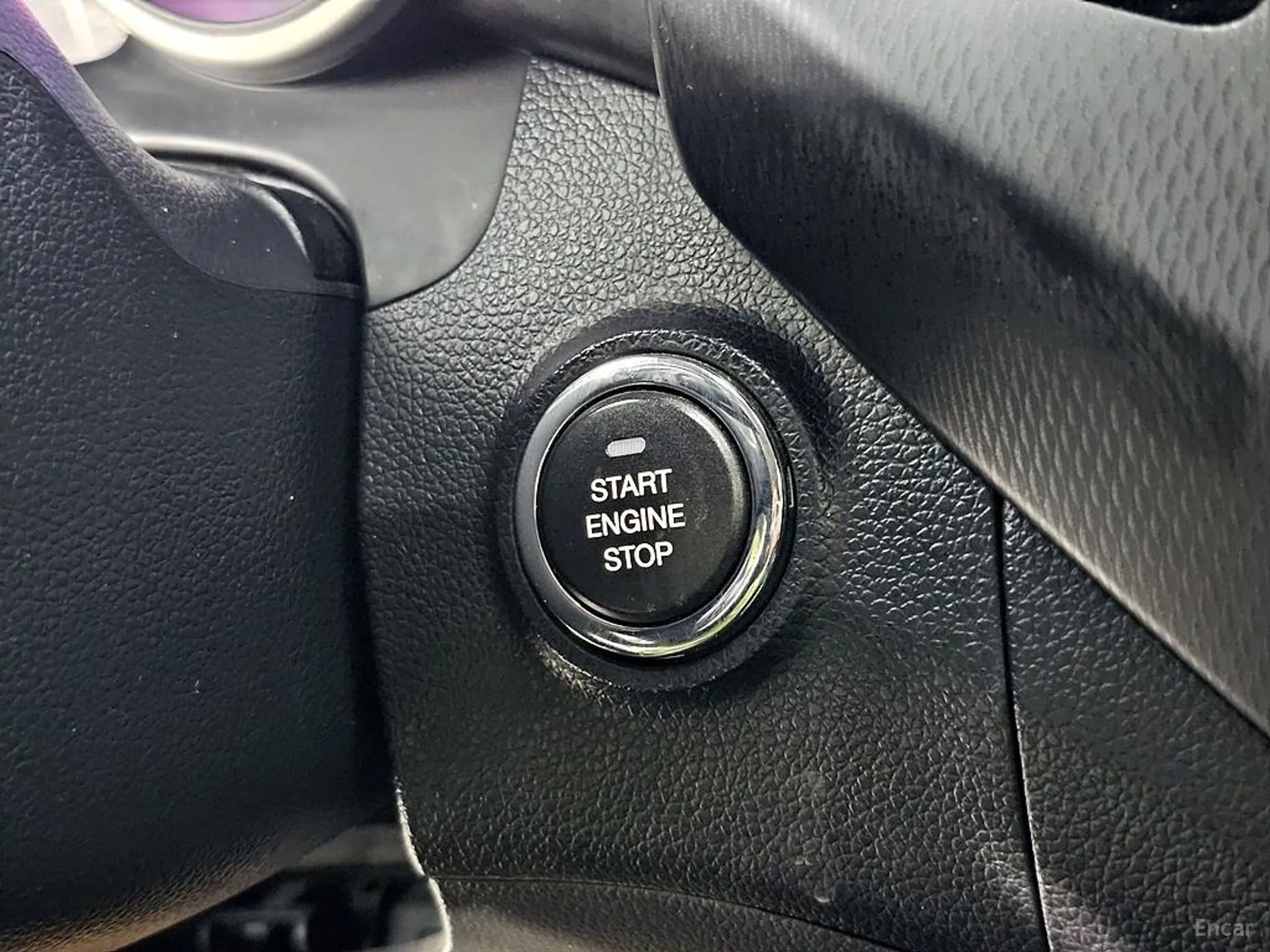 KG Mobility (SsangYong) Tivoli Air превью 15
