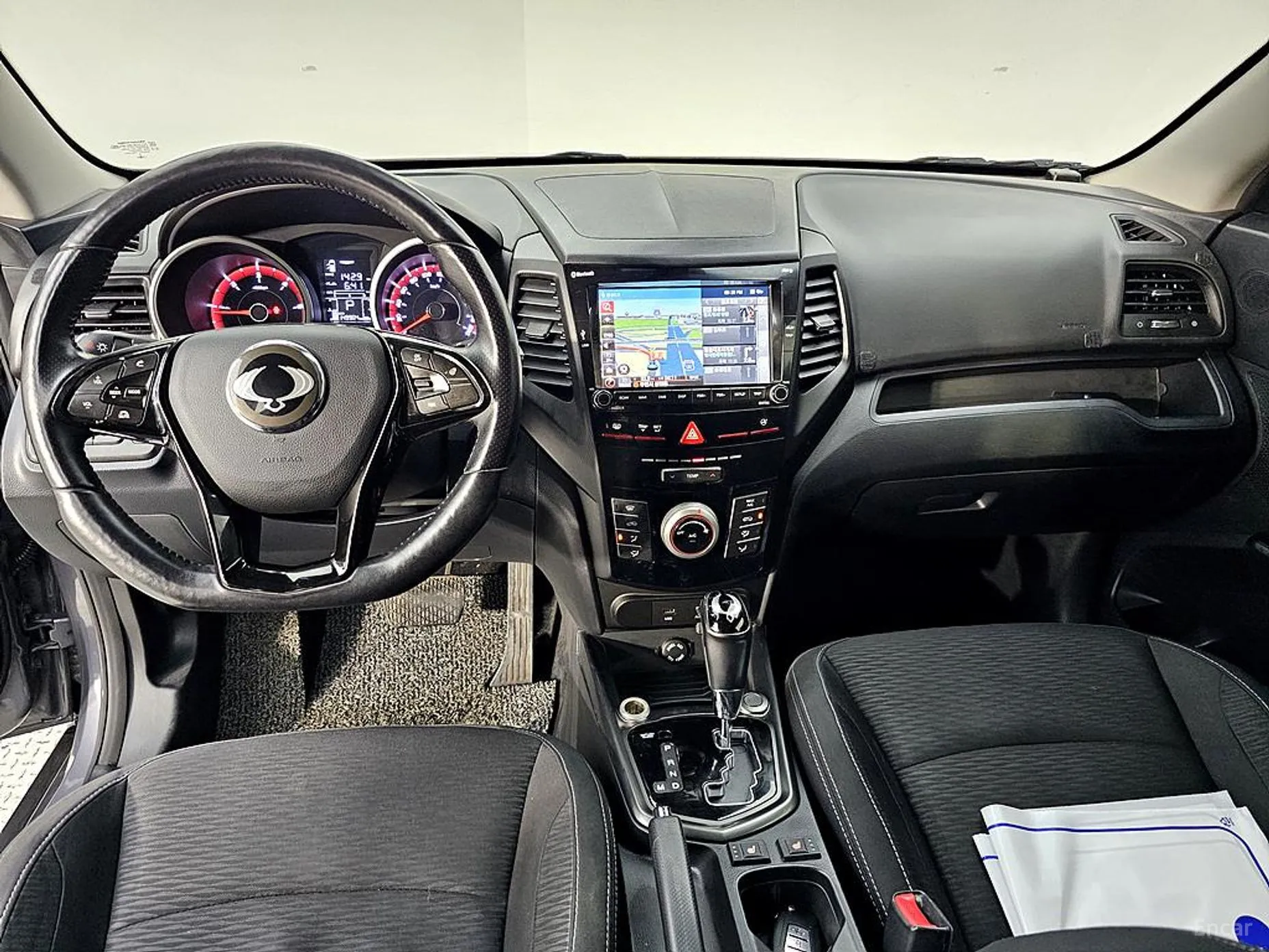 KG Mobility (SsangYong) Tivoli Air превью 5