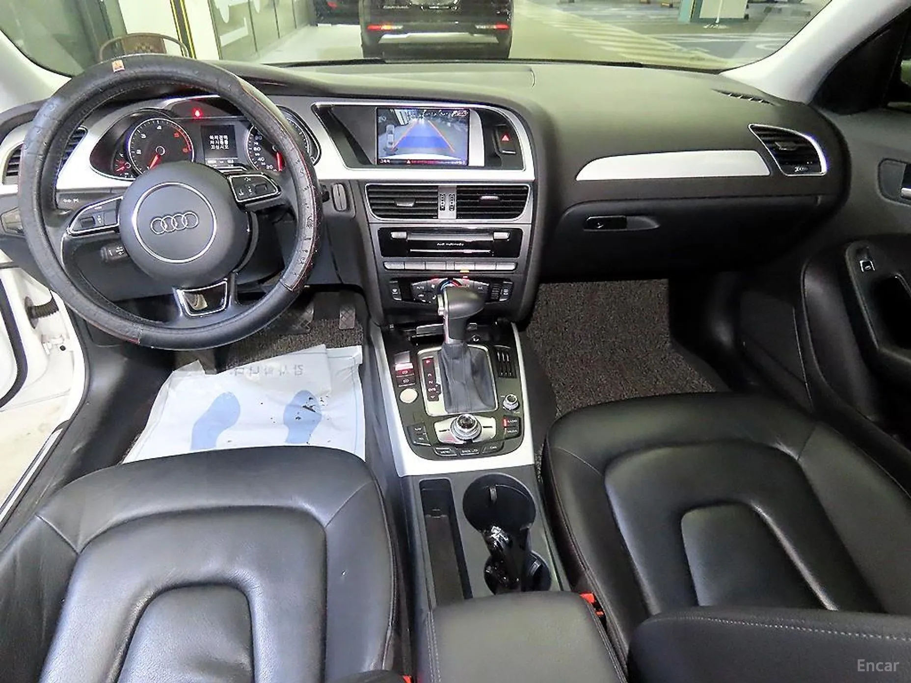Audi New A4 превью 10