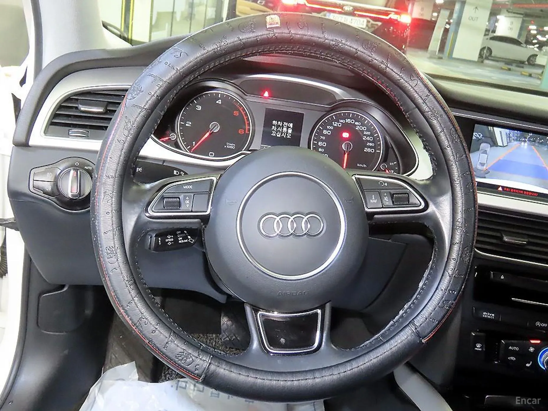 Audi New A4 превью 8
