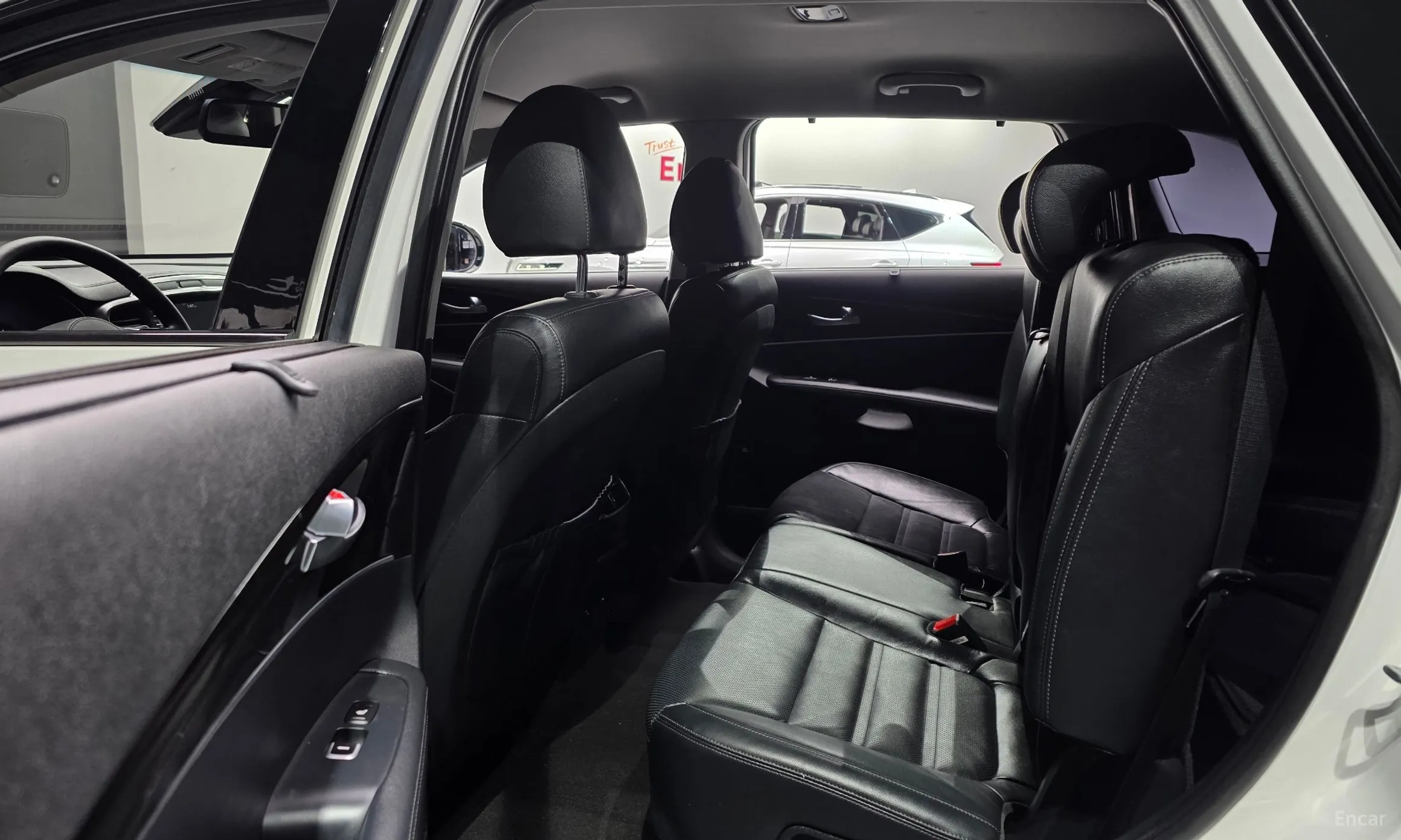 Kia Sorento превью 12