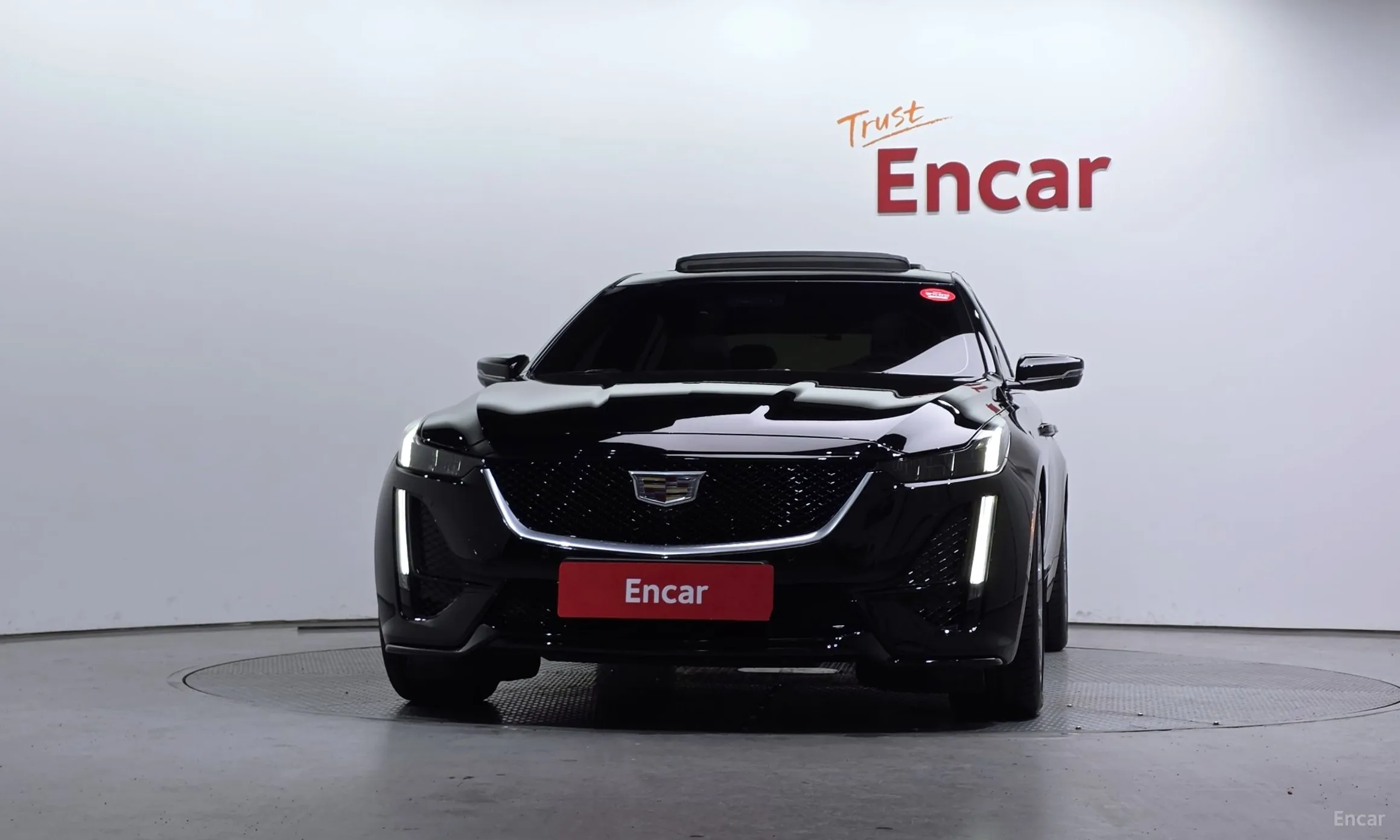 Cadillac CT5 превью 3