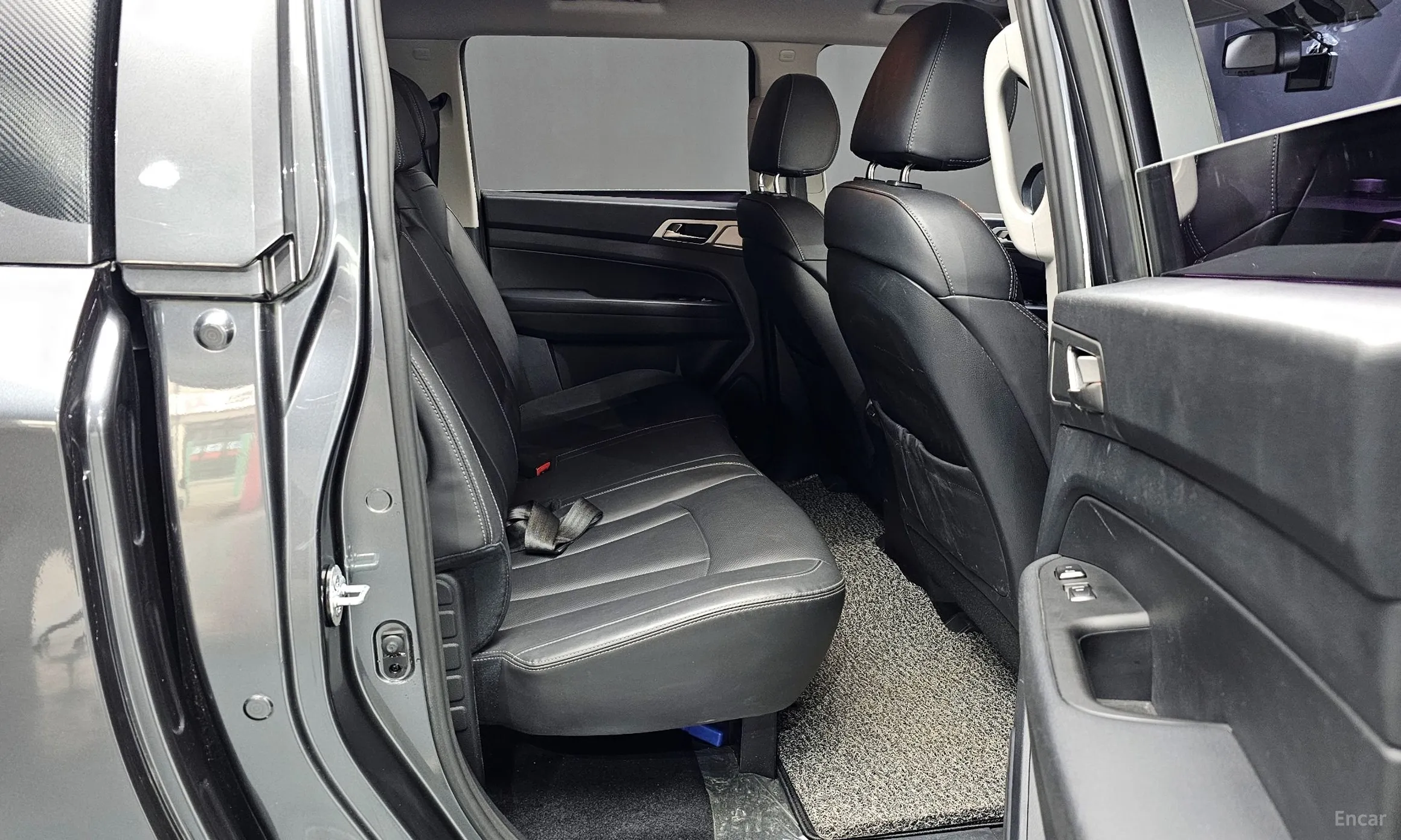 KG Mobility (SsangYong) Rexton Sports превью 12