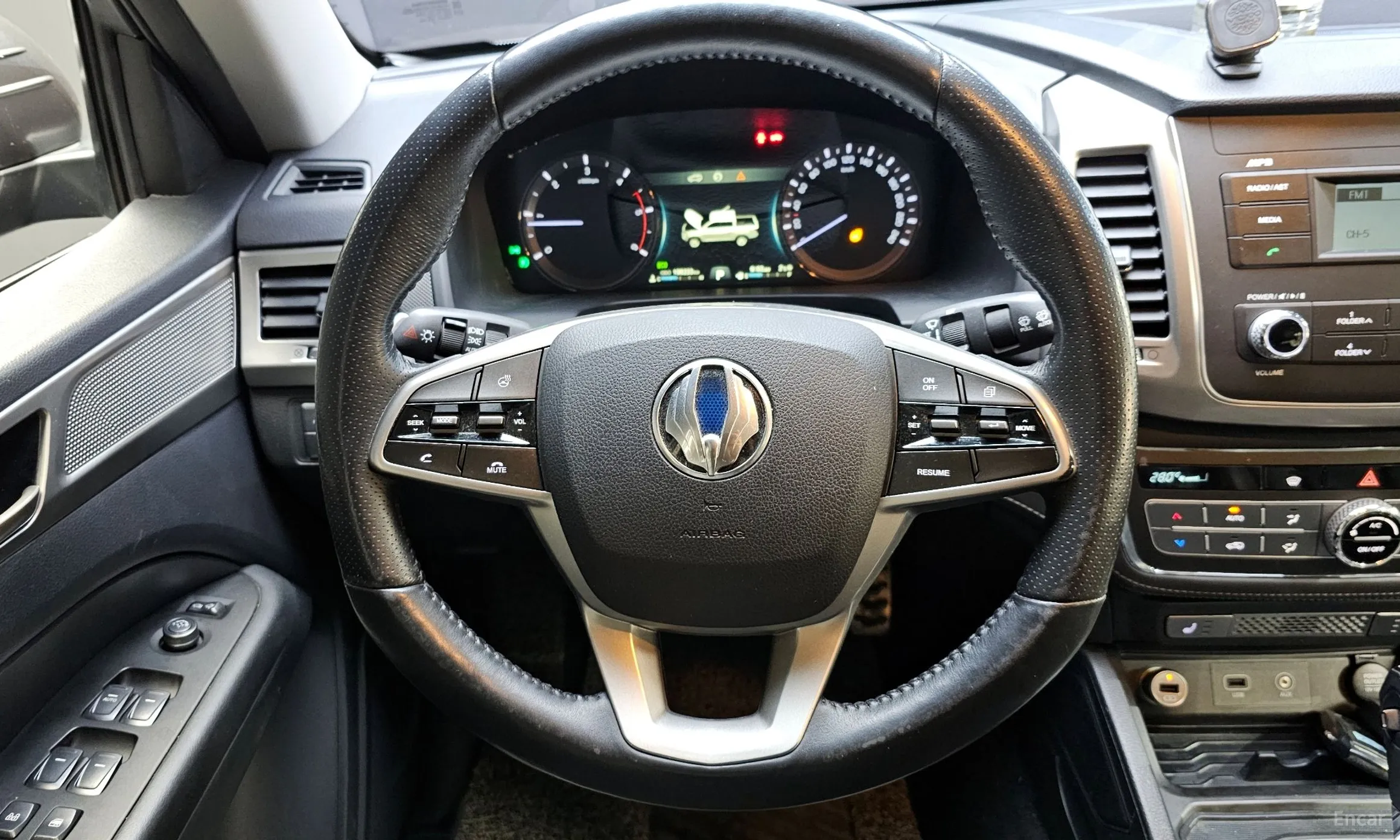 KG Mobility (SsangYong) Rexton Sports превью 13