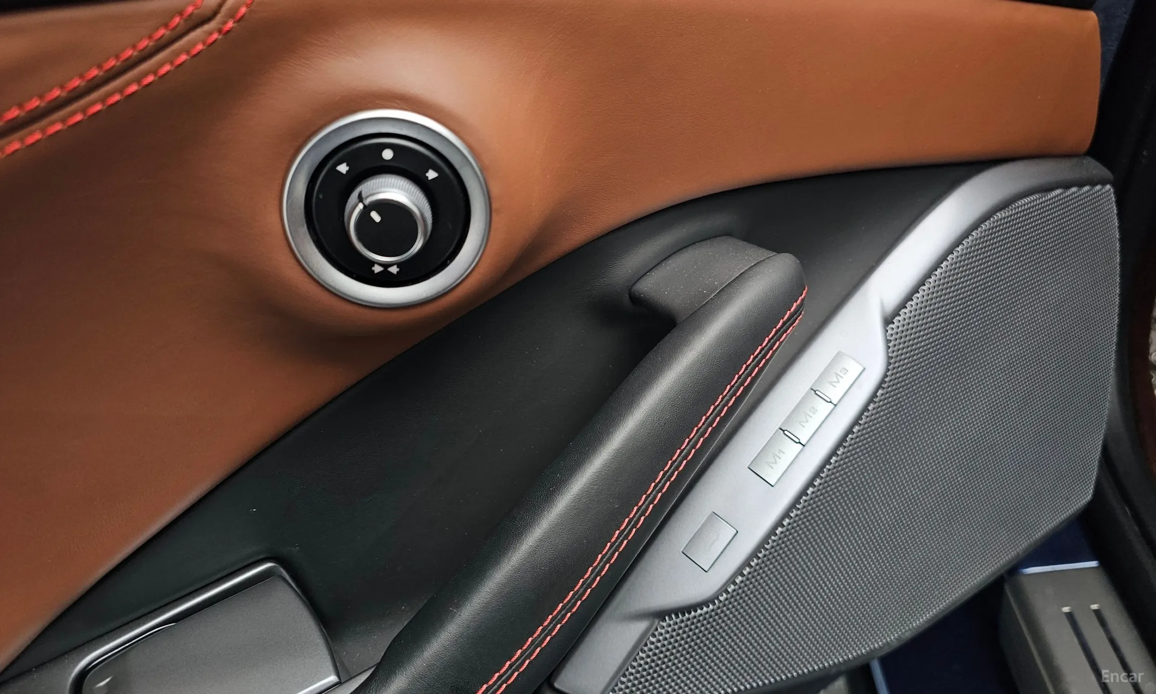 Ferrari Portofino превью 18